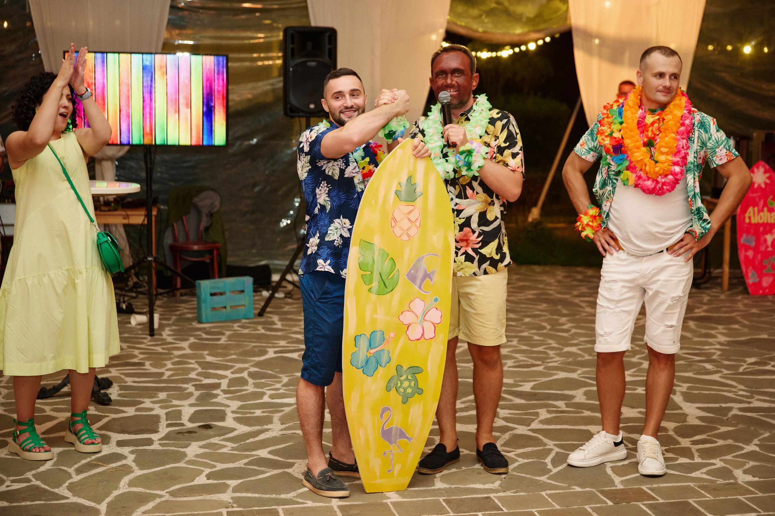 Hawaii party. Другой взгляд на фотографию