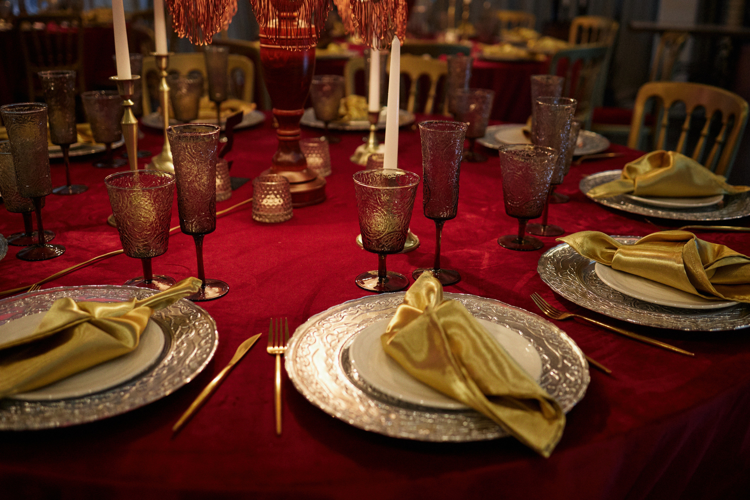 Острые козырьки. Другой взгляд на фотографию