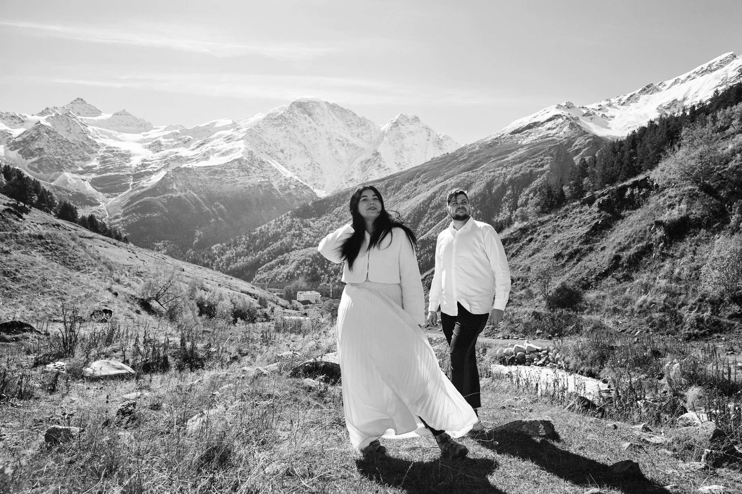 Выше гор только любовь. Другой взгляд на фотографию