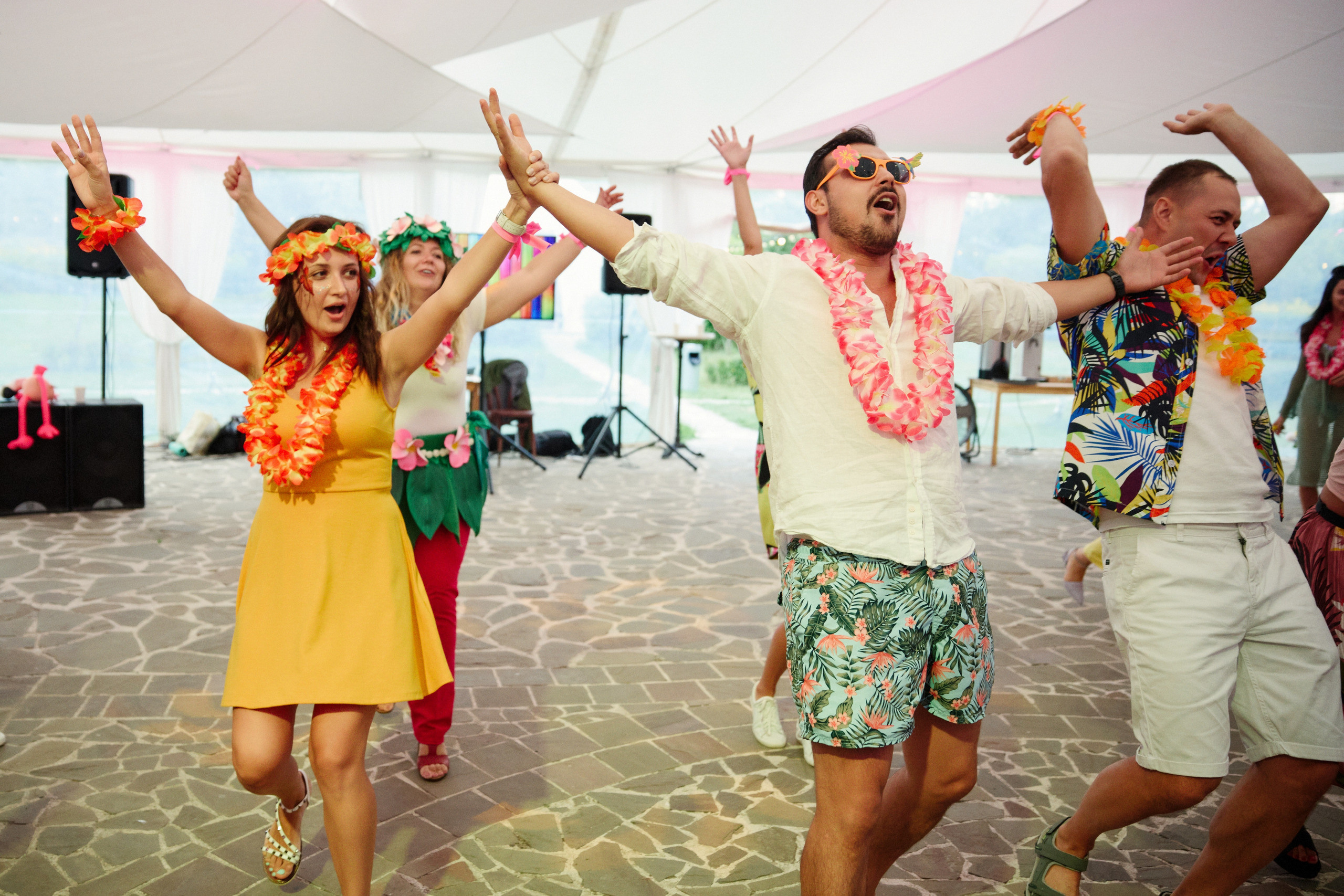 Hawaii party. Другой взгляд на фотографию