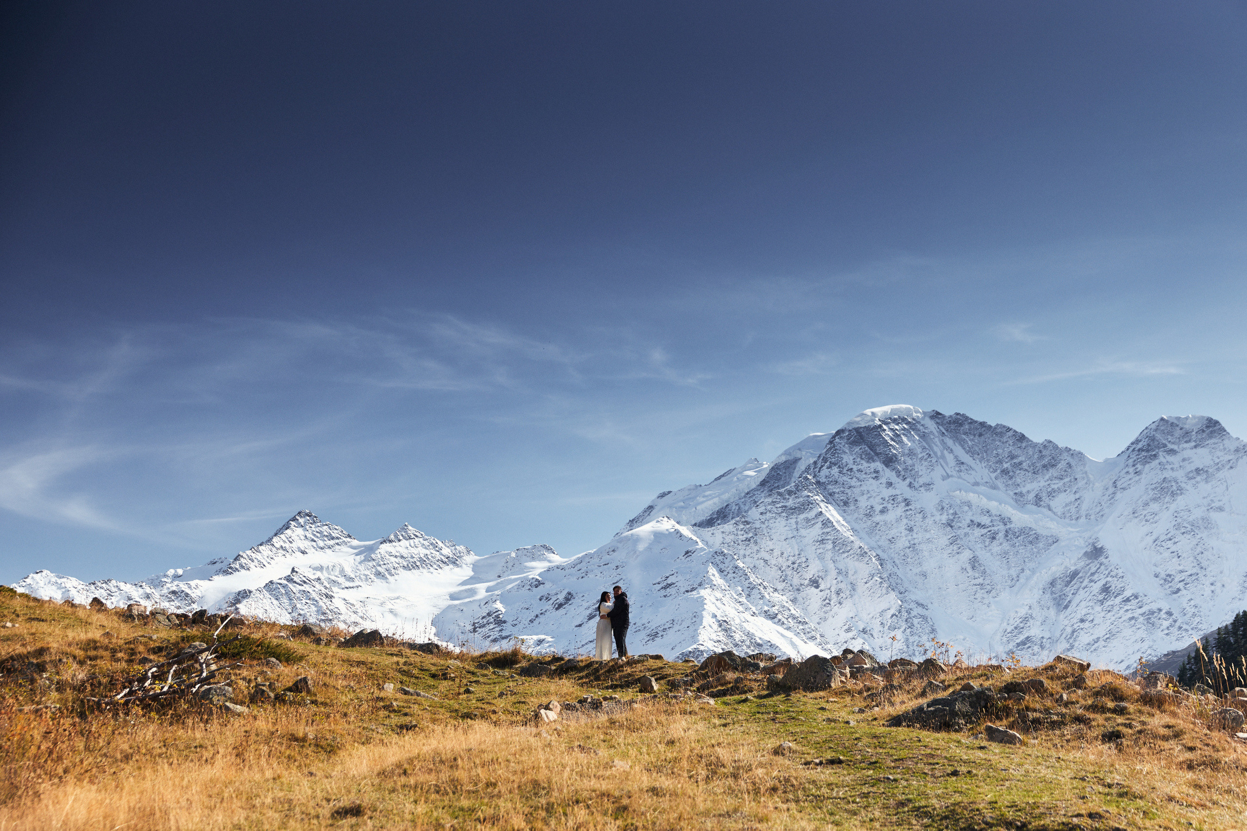 Выше гор только любовь. Другой взгляд на фотографию
