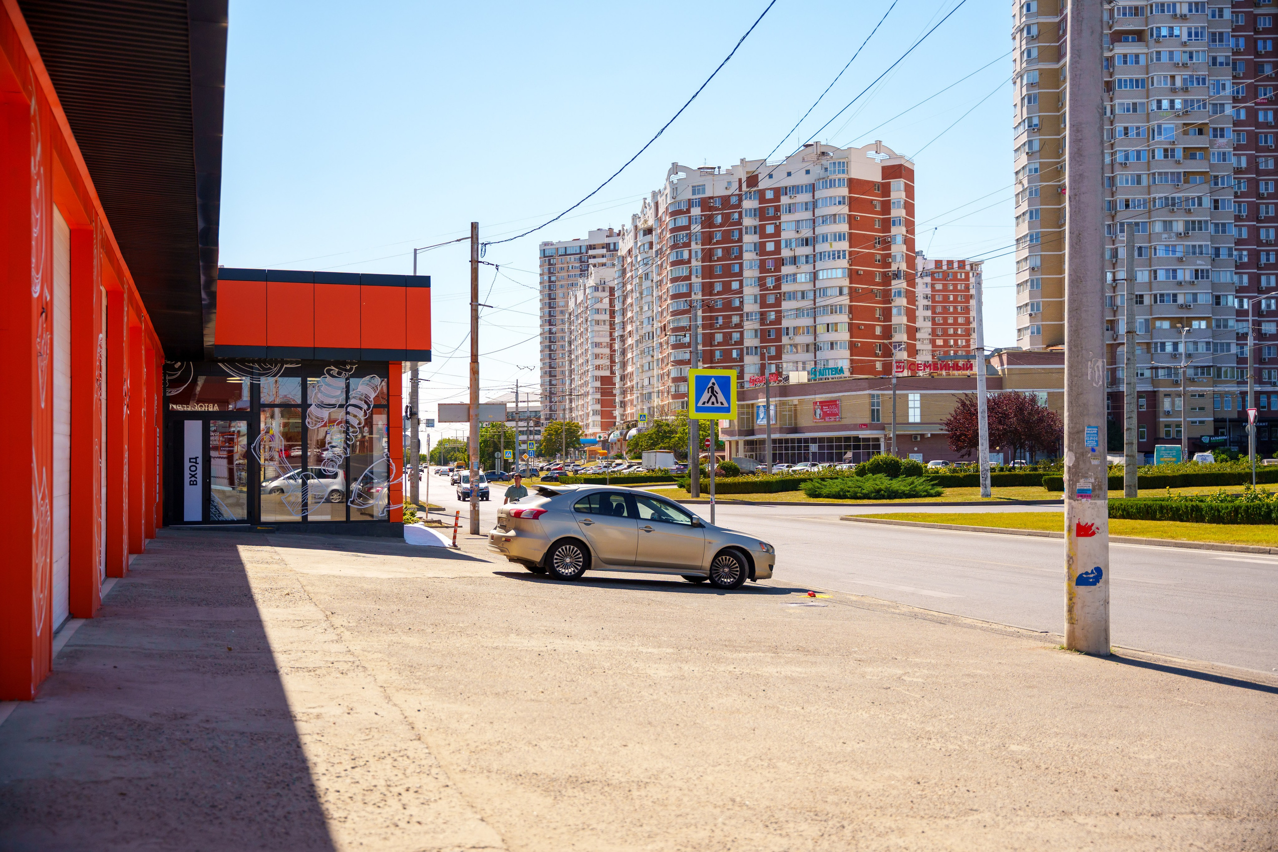 Интерьерная фотосъемка автосервиса Fit Service в Краснодаре — Профессиональная фотосъемка интерьера техцентра в Краснодаресеть СТО. Шедевры для Вас! Фотограф и Видеограф в Краснодаре Пахиев Руслан