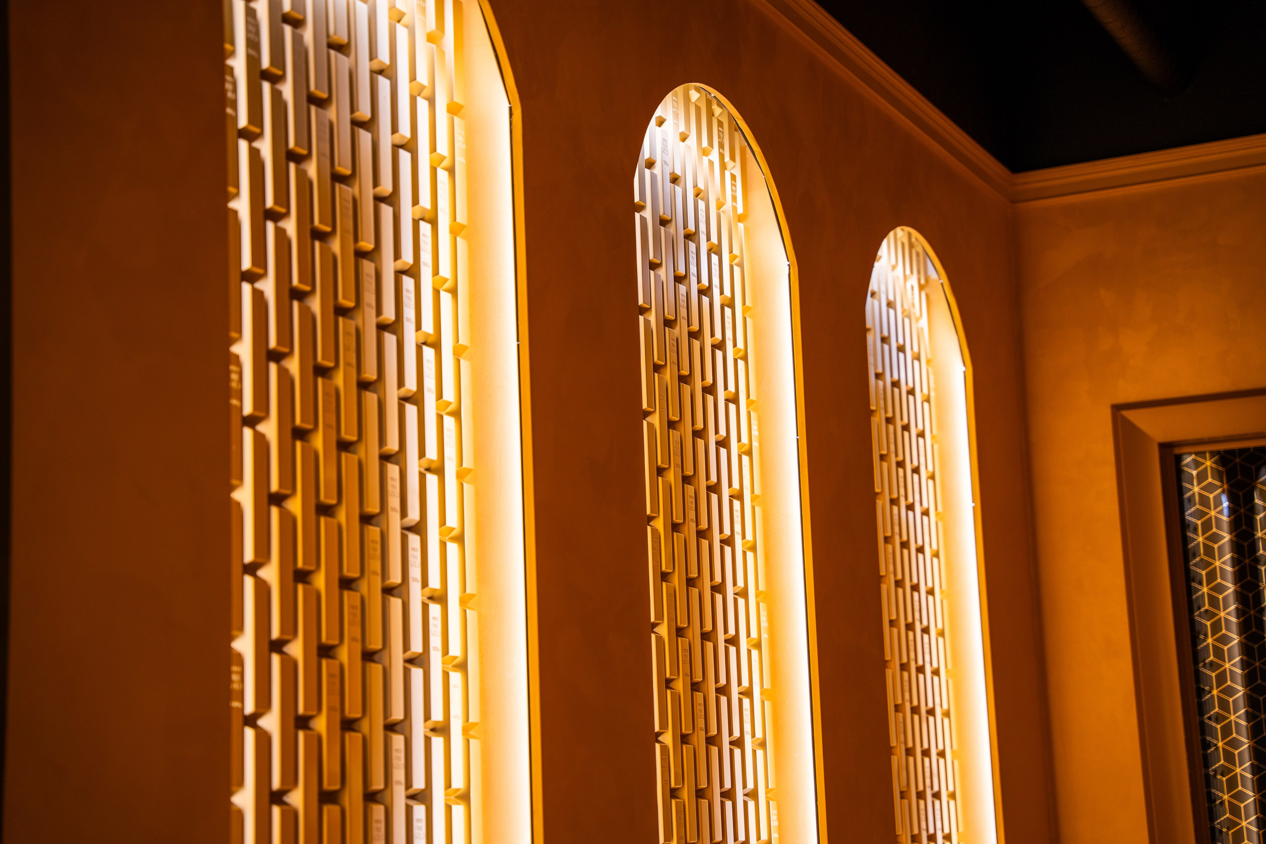 Фотосъемка интерьера стриптиз-клуба Hefner — элитный клуб Краснодара. Интерьерная фотосъемка клуба Hefner в Краснодаре — профессионально. Шедевры для Вас! Фотограф и Видеограф в Краснодаре Пахиев Руслан