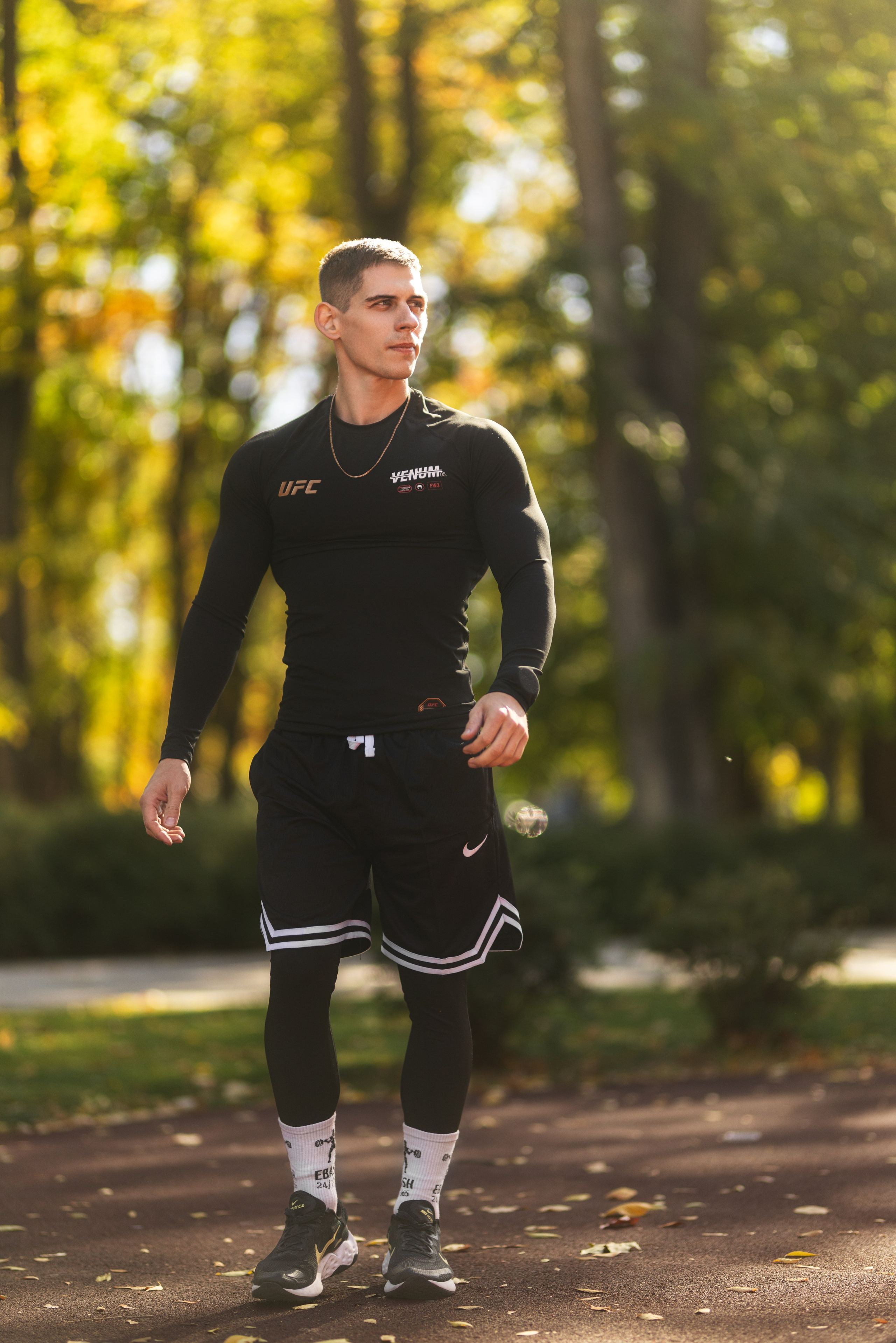 Фотосет на спортплощадке с Владом для контента. Дмитрий Шульгин, портретный фотограф в Воронеже