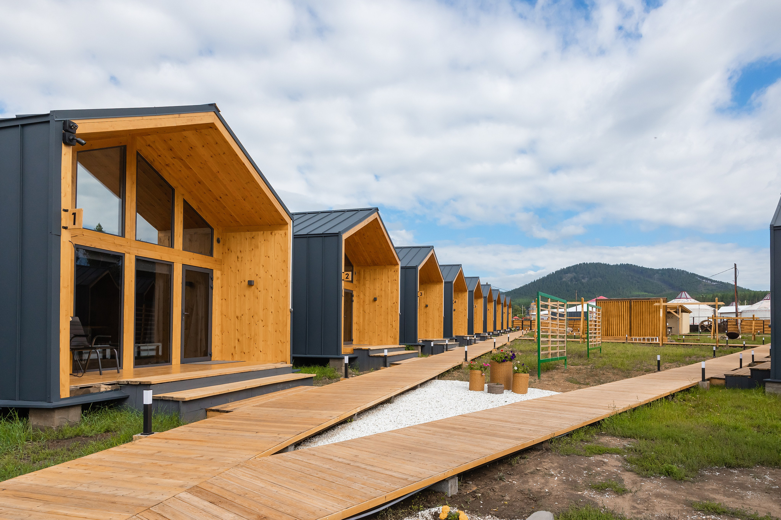 Номадик. Фотограф и видеограф в Улан-Удэ: Аюна Габагуева и Артём Шаханов