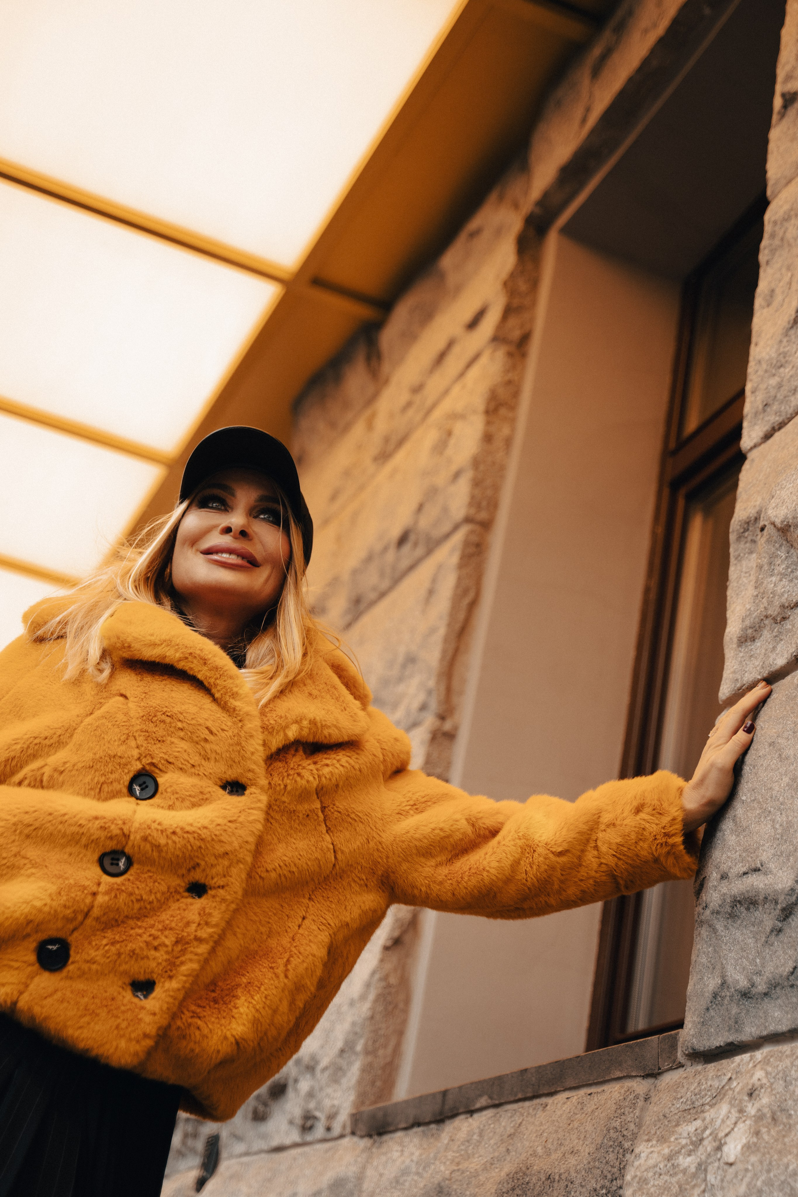 Светлана s t r e e t. Контент фотограф в Москве Кулич Настя