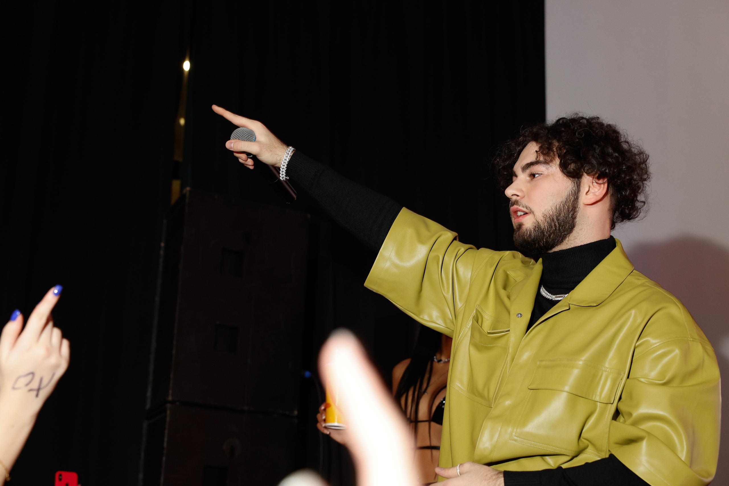 ALISHA. Nikolskayasecular