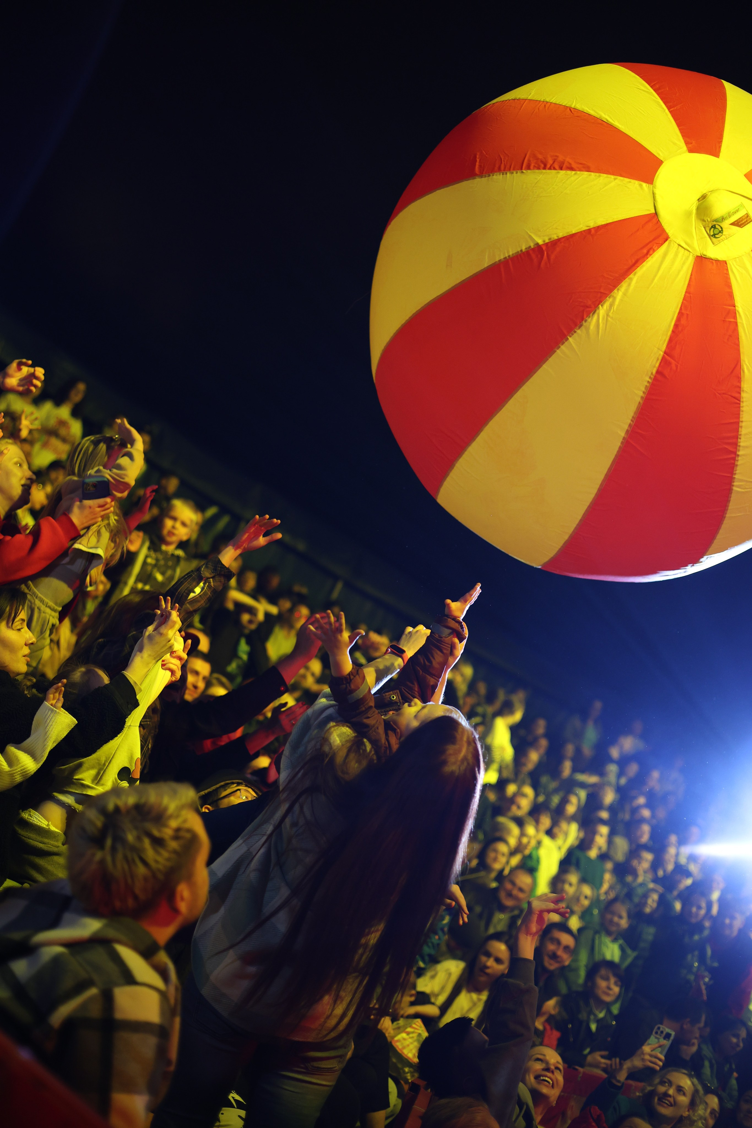 ЦИРК Демидова. Репортажный и мужской фотограф в Краснодаре. Фотограф в Краснодаре