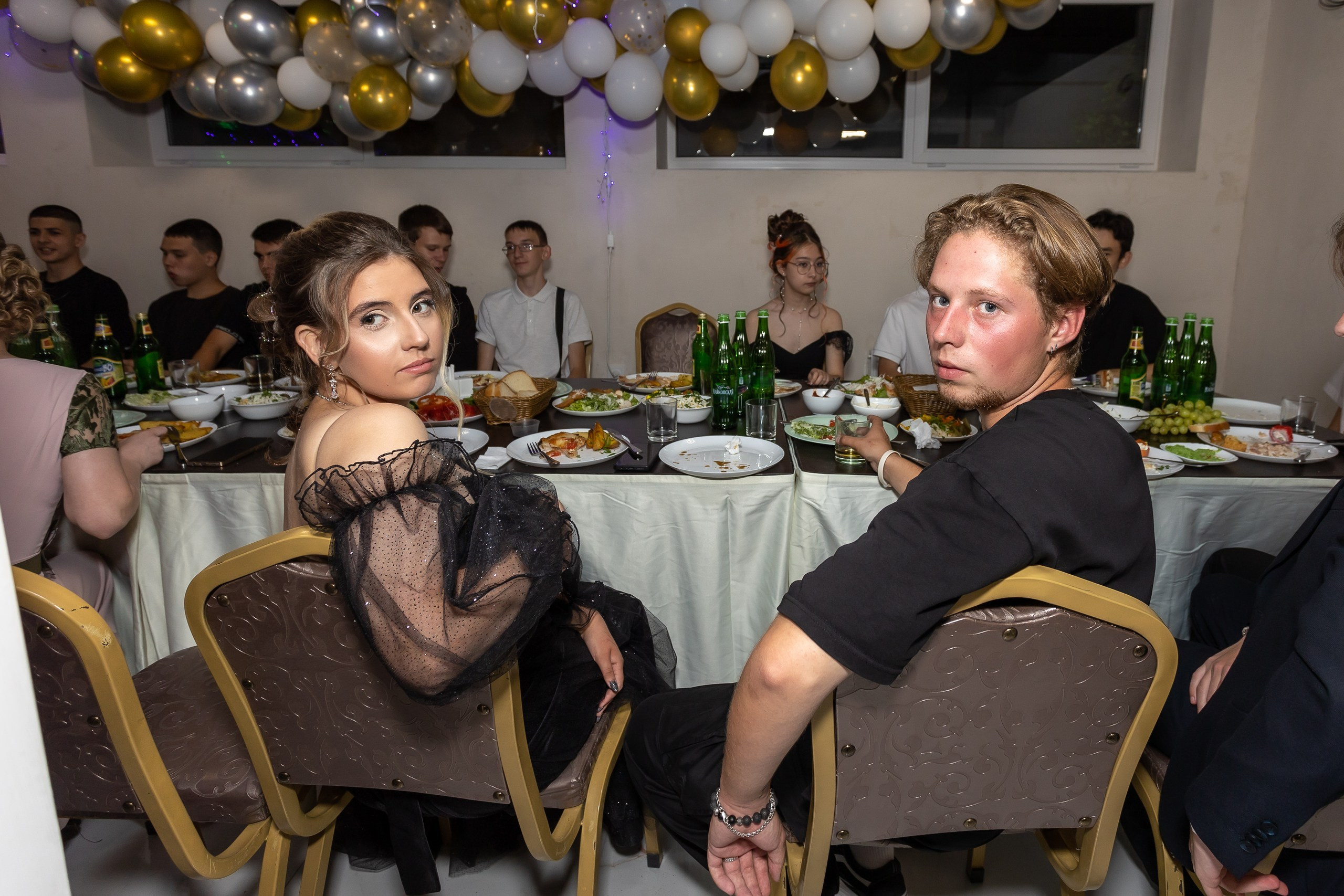 Вручение аттестата и выпускной вечер. Выпускные альбомы Майкоп, Краснодар Елена Золотарева