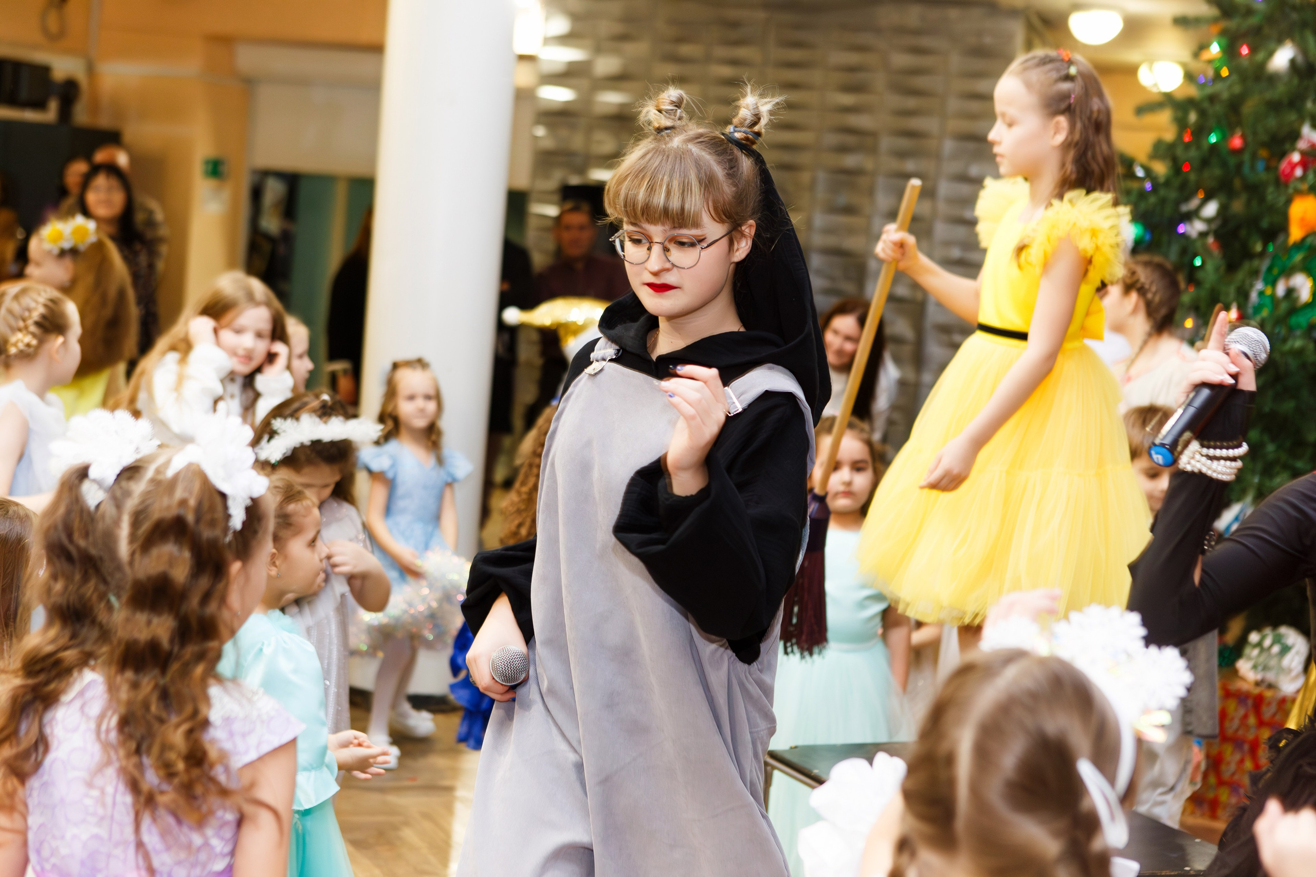 Театр-студия «ОК"ФАНТАЗИЯ» — „НОВЫЙ ГОД С ФАНТАЗИЕЙ“. Профессиональный фотограф в Мценске и Орловской области