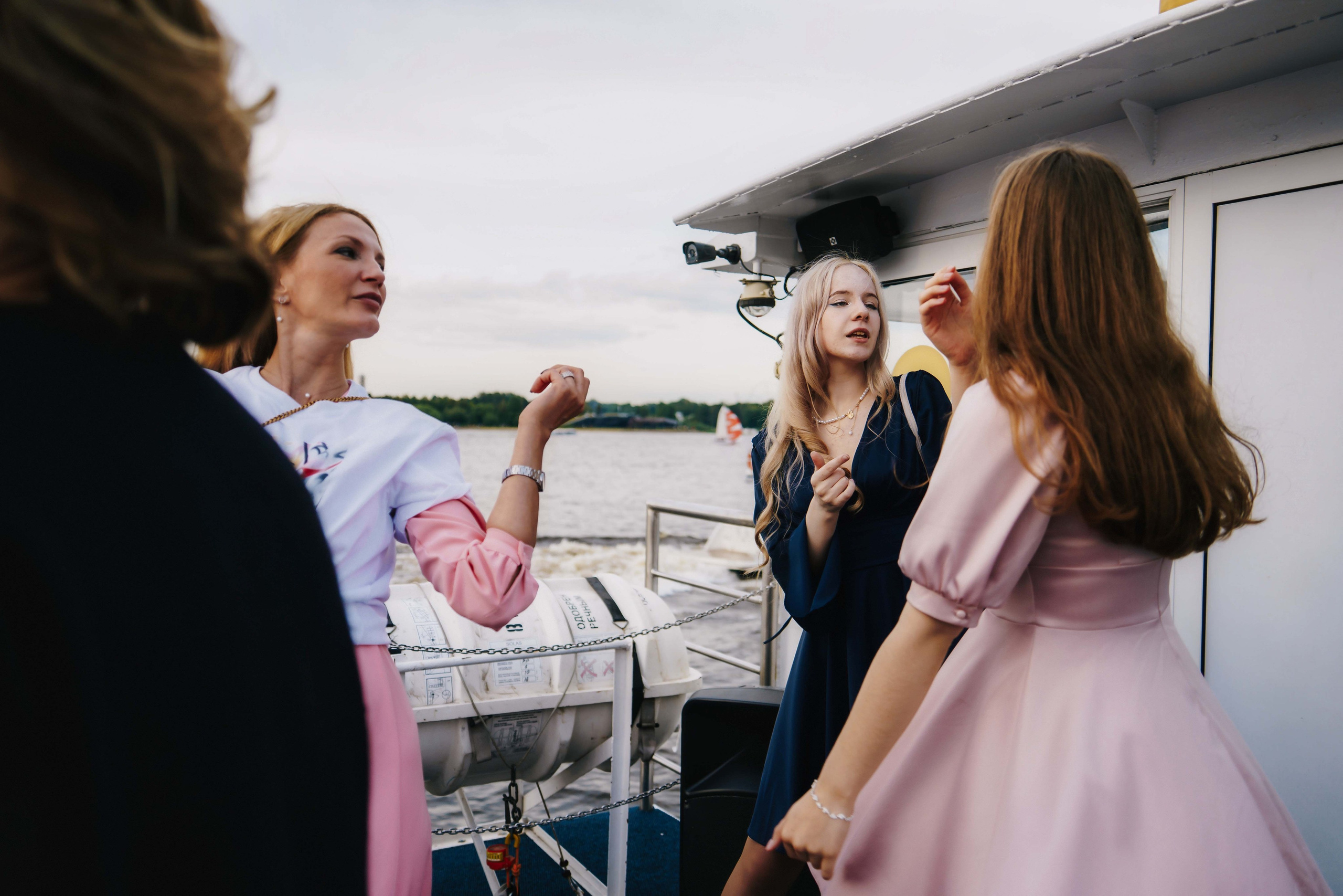 Выпускной 9В. Свадебный и семейный фотограф в Санкт-Петербурге Виктор Голубев