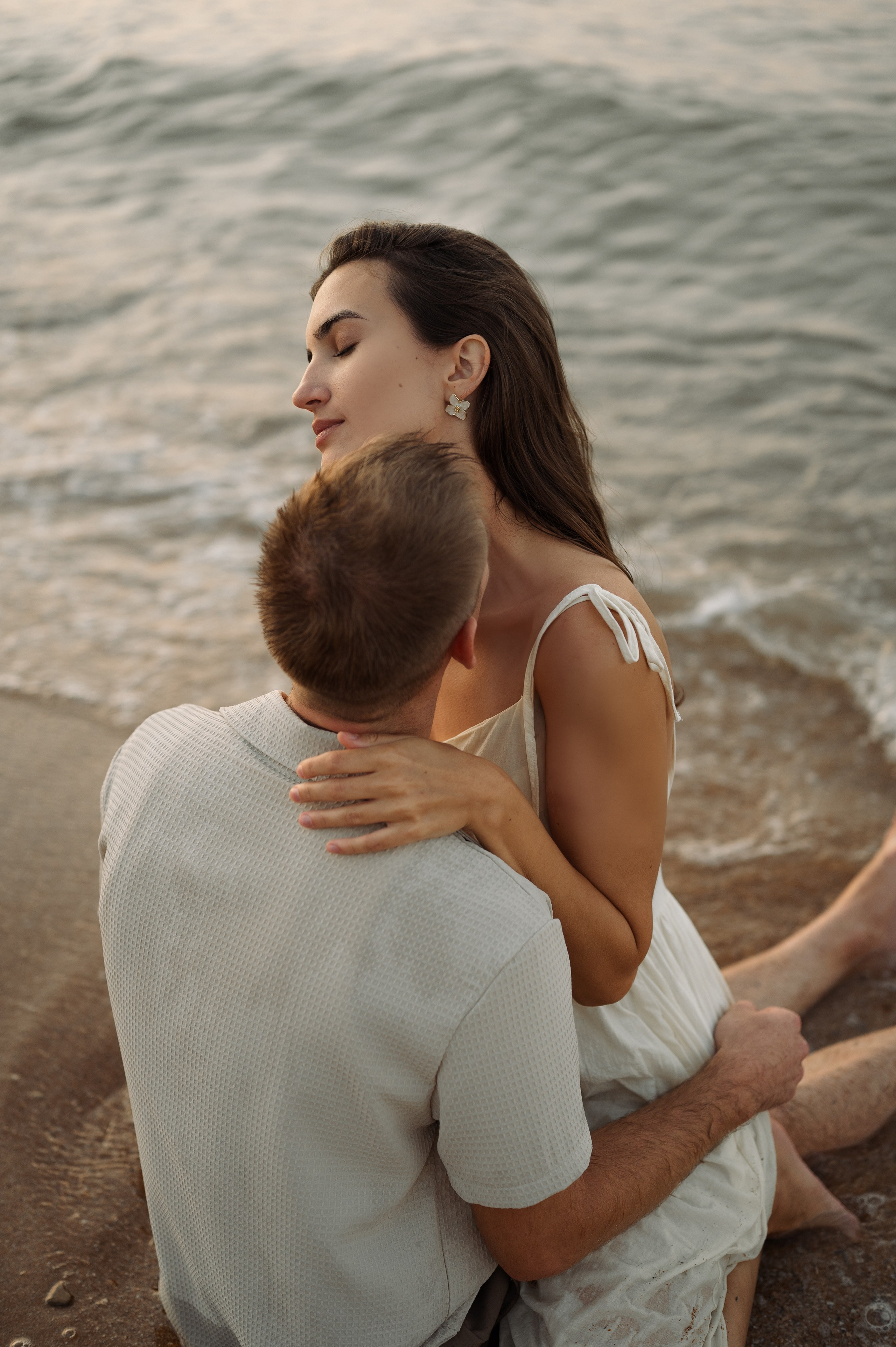 Предсвадебная съёмка на море🌊. Свадебный и семейный фотограф в Краснодаре Алина Мельник
