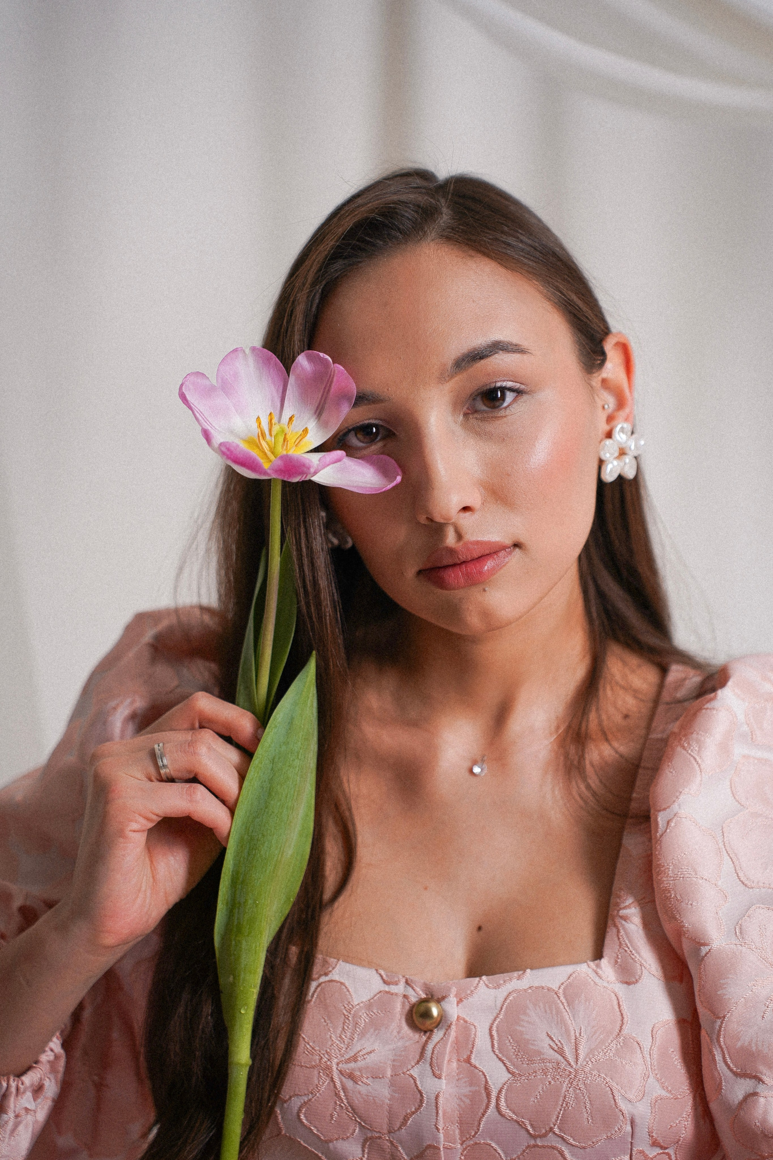 Съемка для цветочного магазина «Престиж Флора». Свадебный видеограф, рилсмейкер, фотограф в Когалыме Меркулова Диана