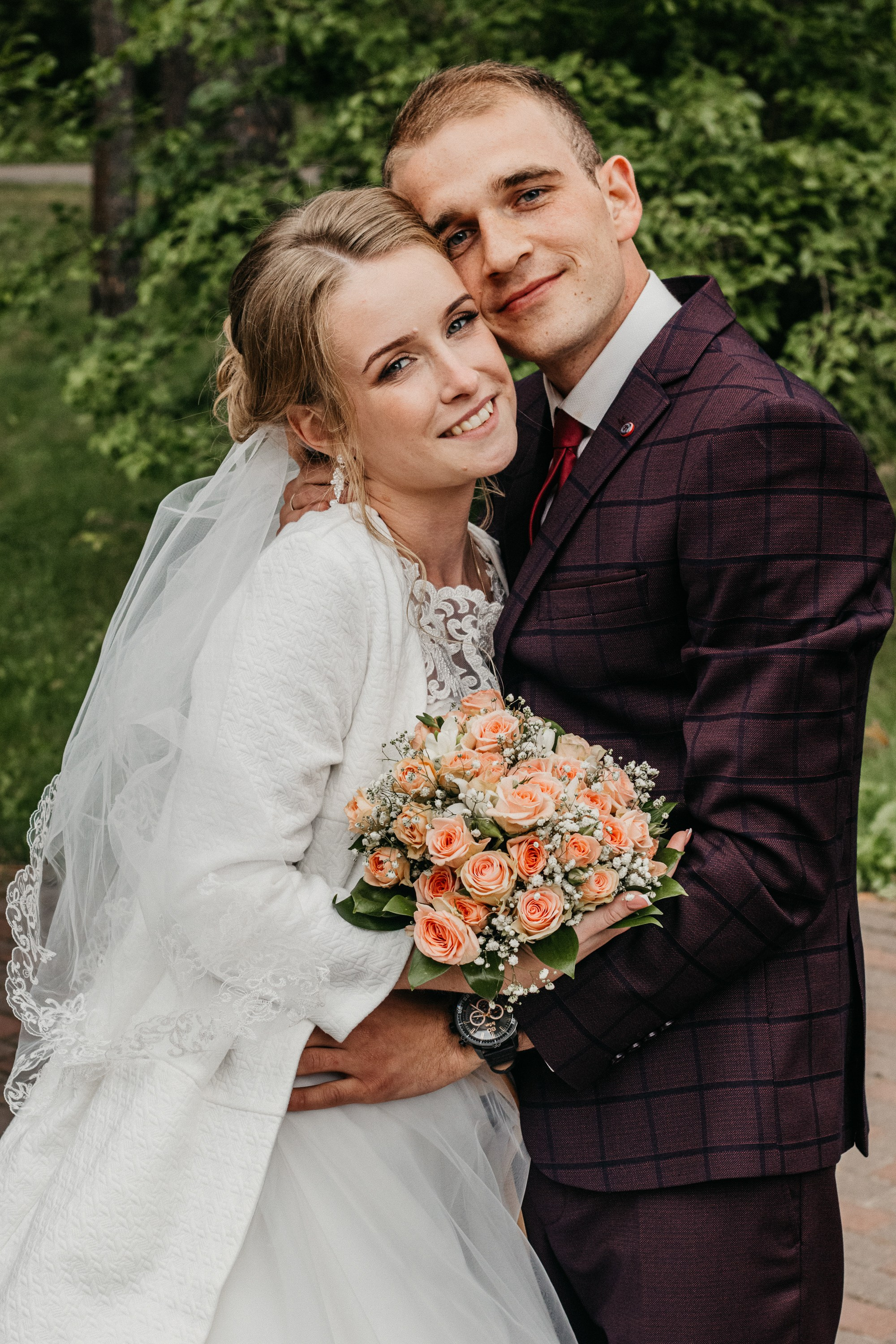 Свадебный фотограф в Подольске Ивана и Марии. Выпускные альбомы в Серпухове