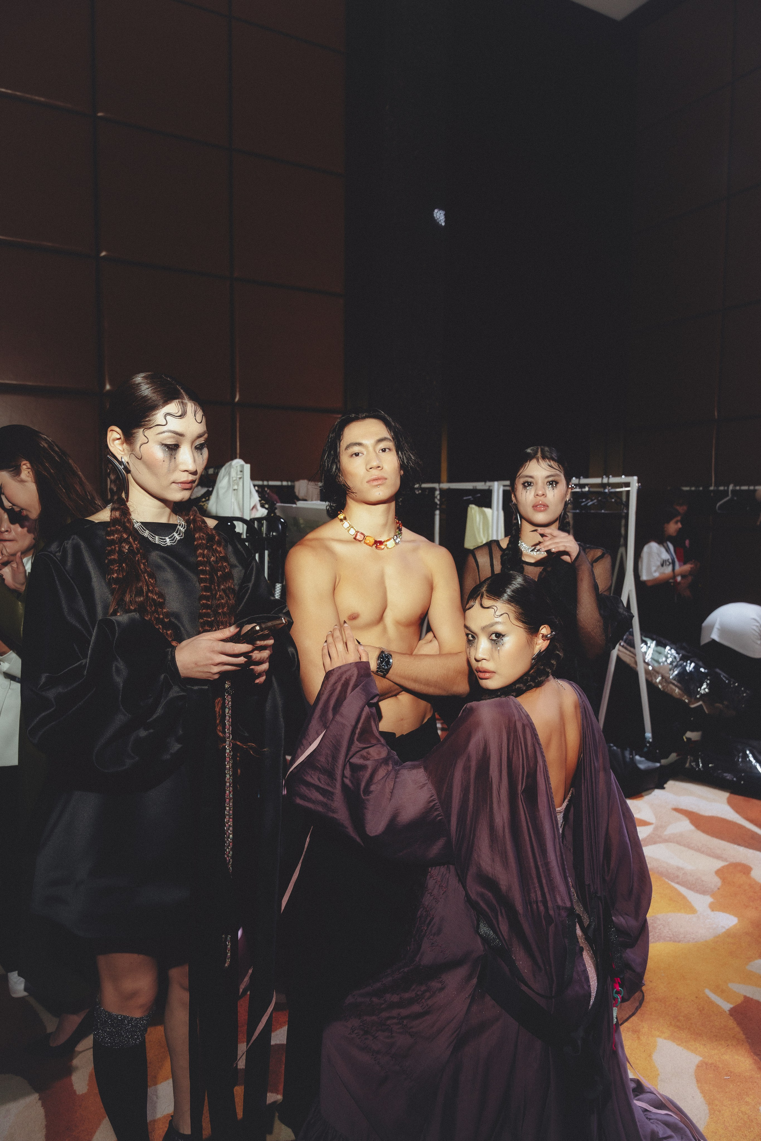 VISA FASHION WEEK ALMATY SS26 / BACKSTAGE ZONE