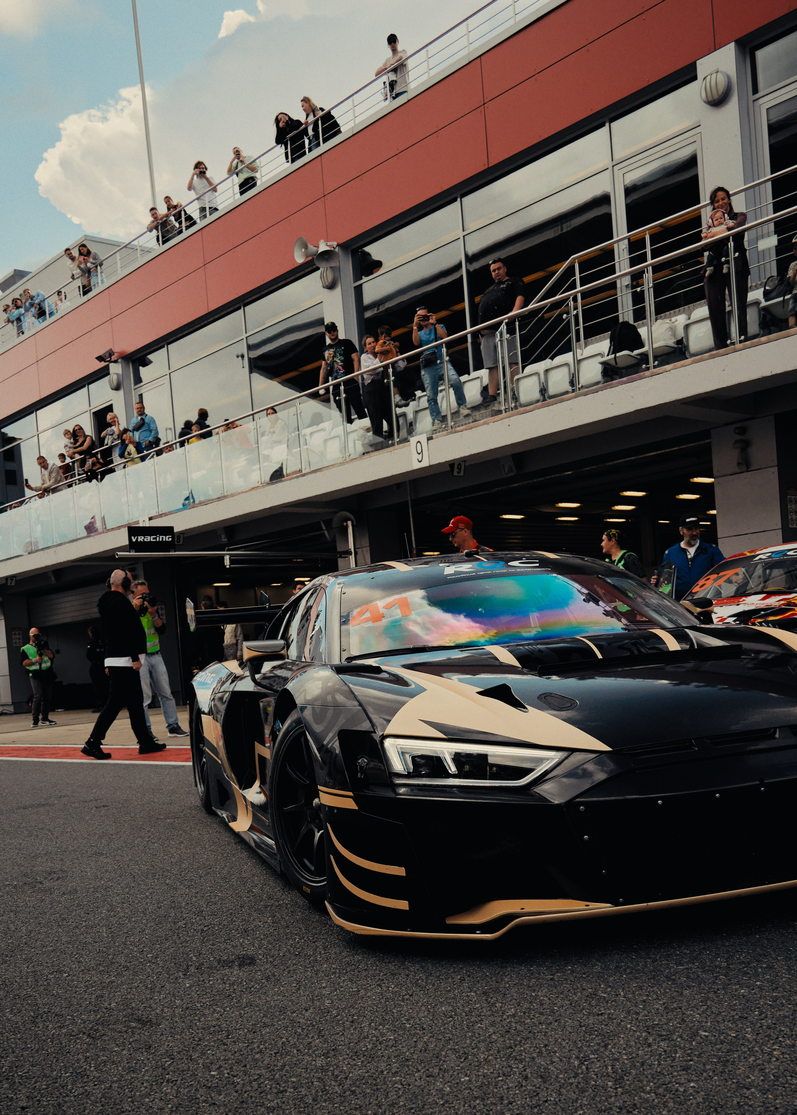 REC 2025. Автомобильный и коммерческий фотограф Москва