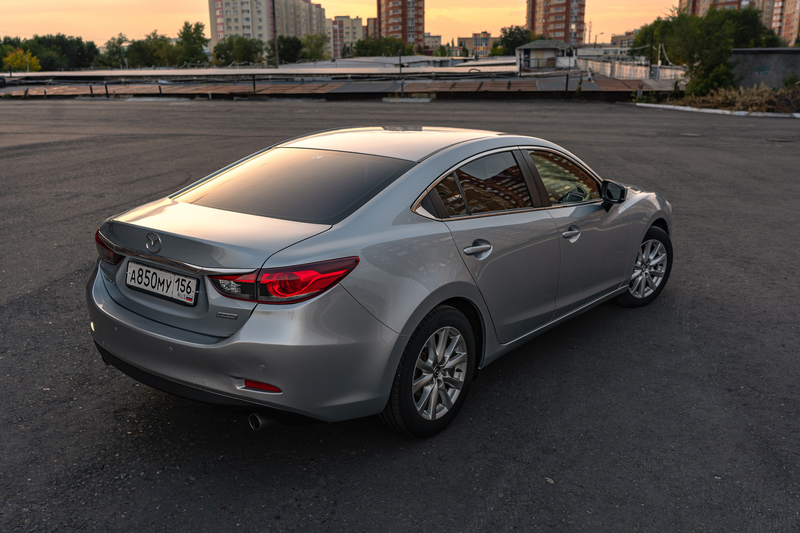 На продажу MAZDA 6. Автомобильный фотограф в Санкт Петербурге. Евгений Коновалов