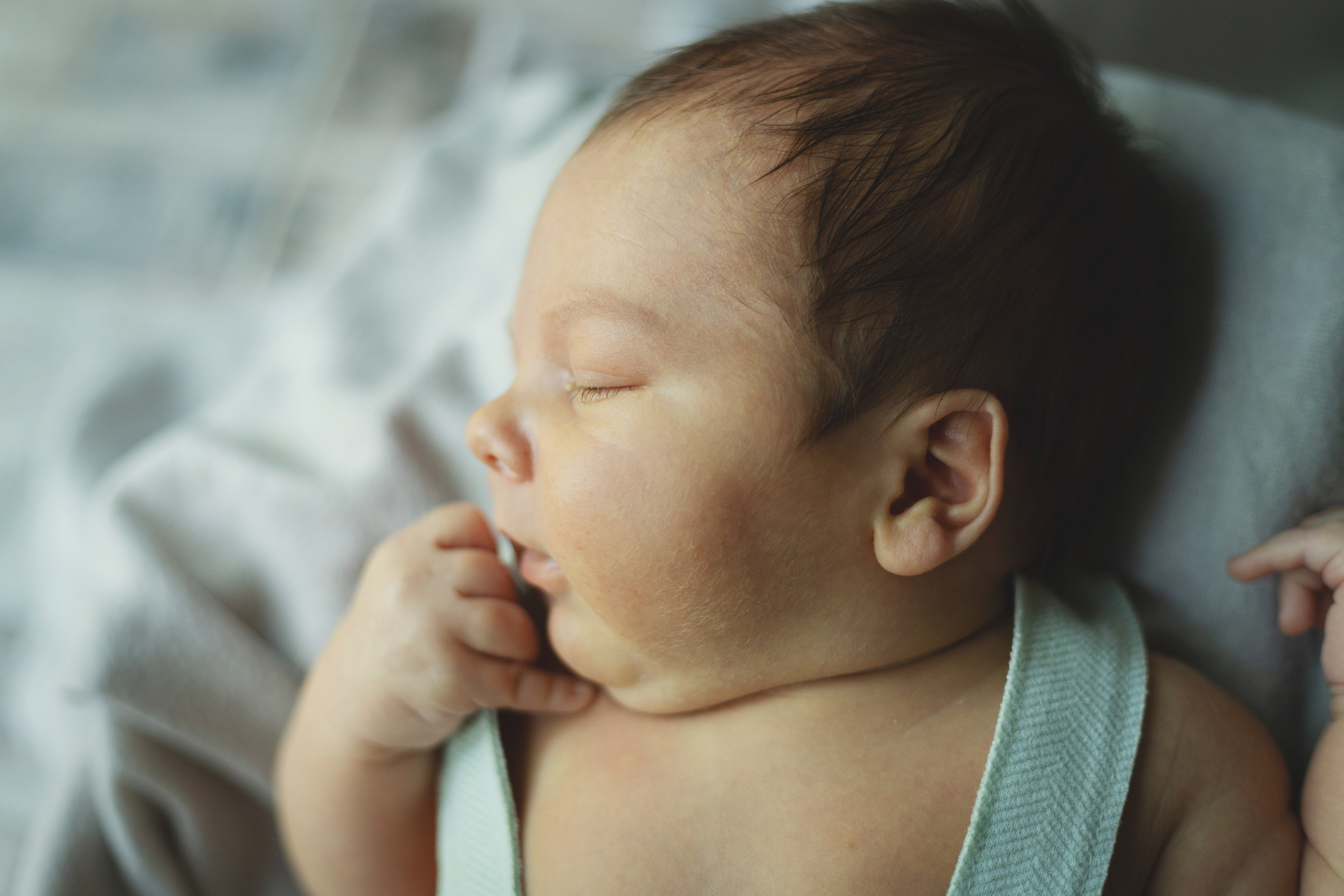 Ньюборн съёмка в студии. Семейный и Детский фотограф в Краснодаре Дарья Насаченко