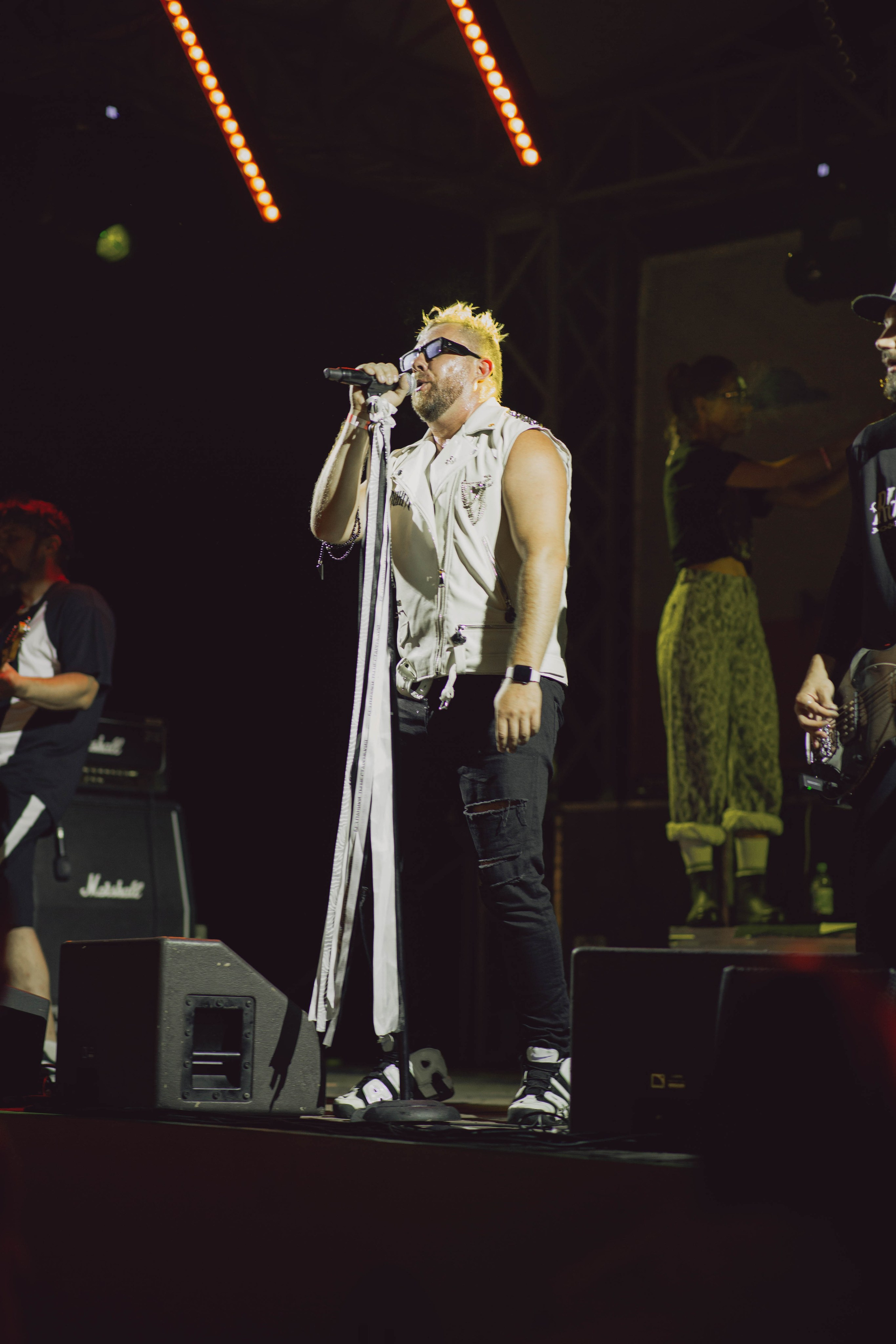 LONGLONG. Репортажный и портретный фотограф Михаил Мартиросян