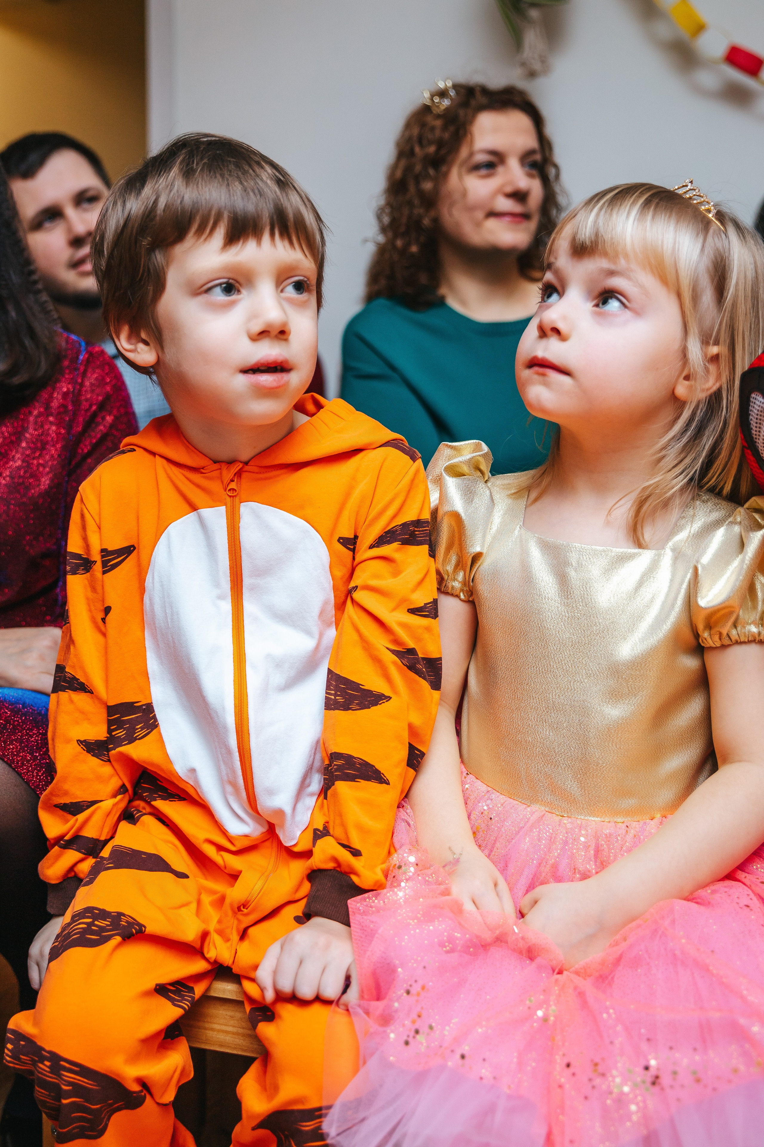 Новогодний утренник в Монтессори-садике. Семейный lifestyle фотограф в Санкт-Петербурге Людмила Пахомова
