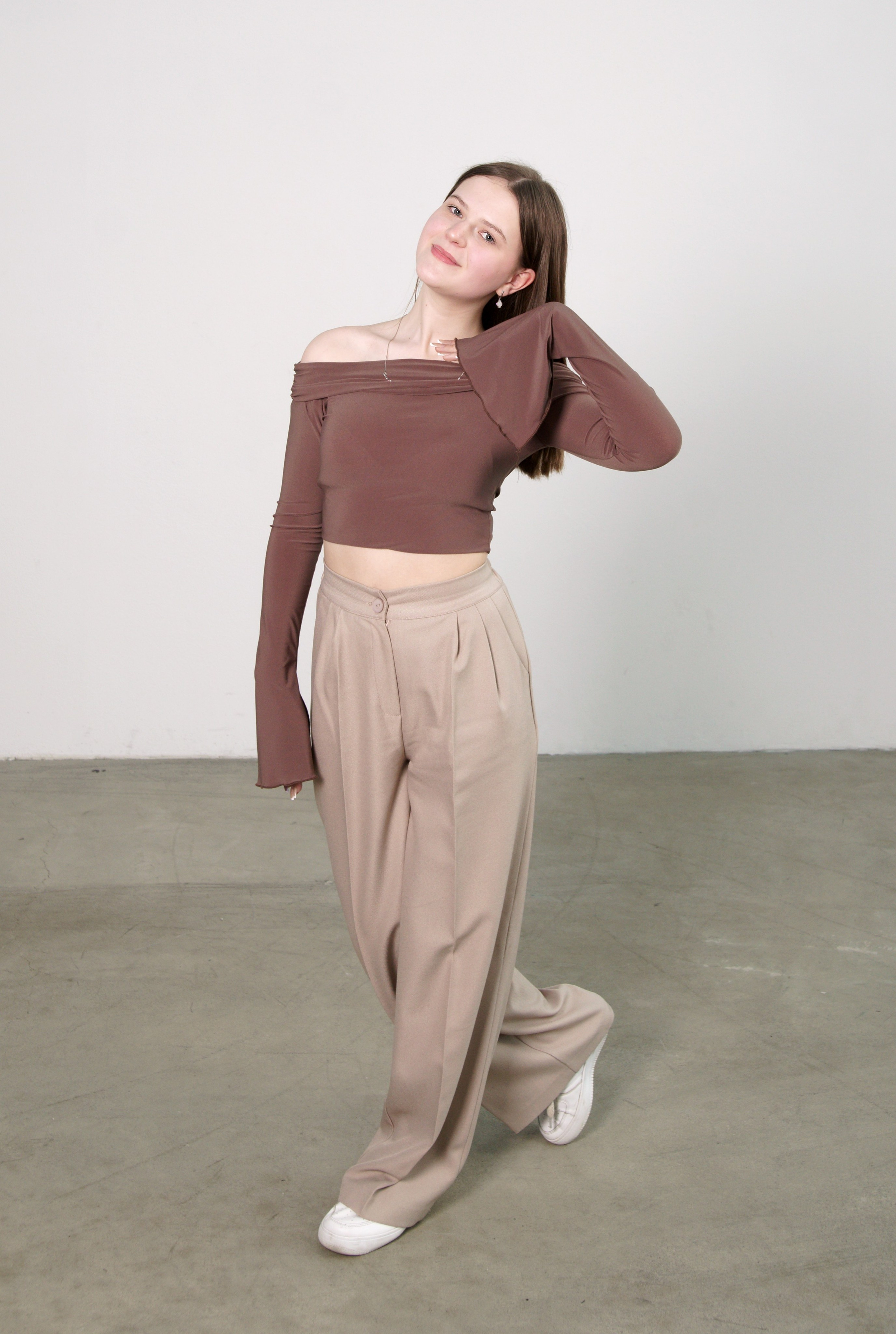 Студийная фотосессия выпускников 9,11 классов в Иркутске