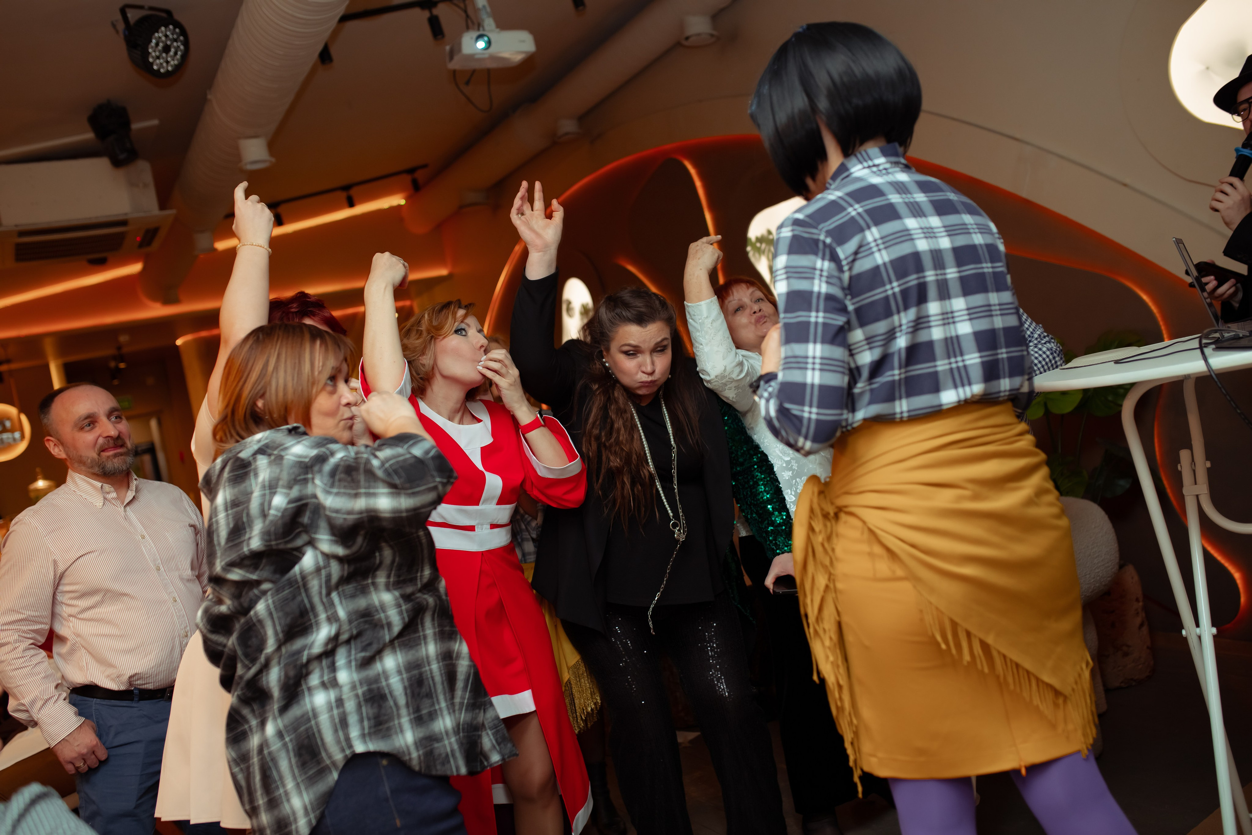 Юбилей Анны в стиле Гайдая. Семейный и детский фотограф в Москве Дорогова Екатерина