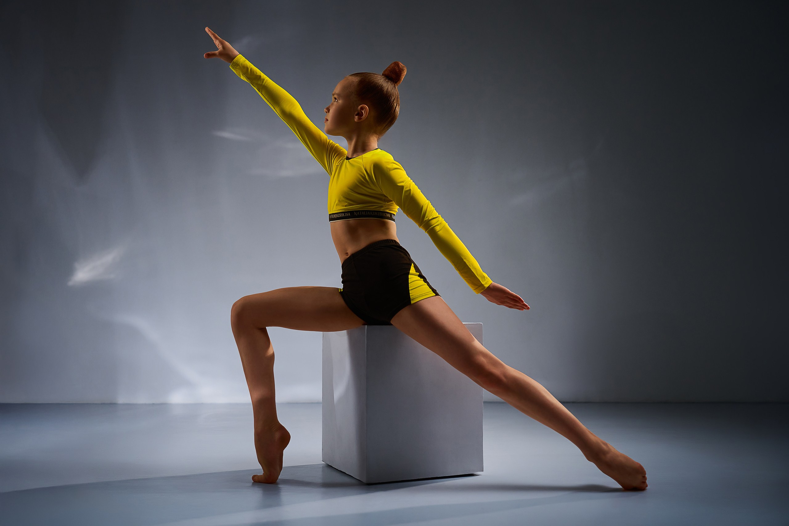 Спортивная фотосессия гимнасток и танцоров в Заволжье. Фотограф в Заволжье Алексей Шабалин