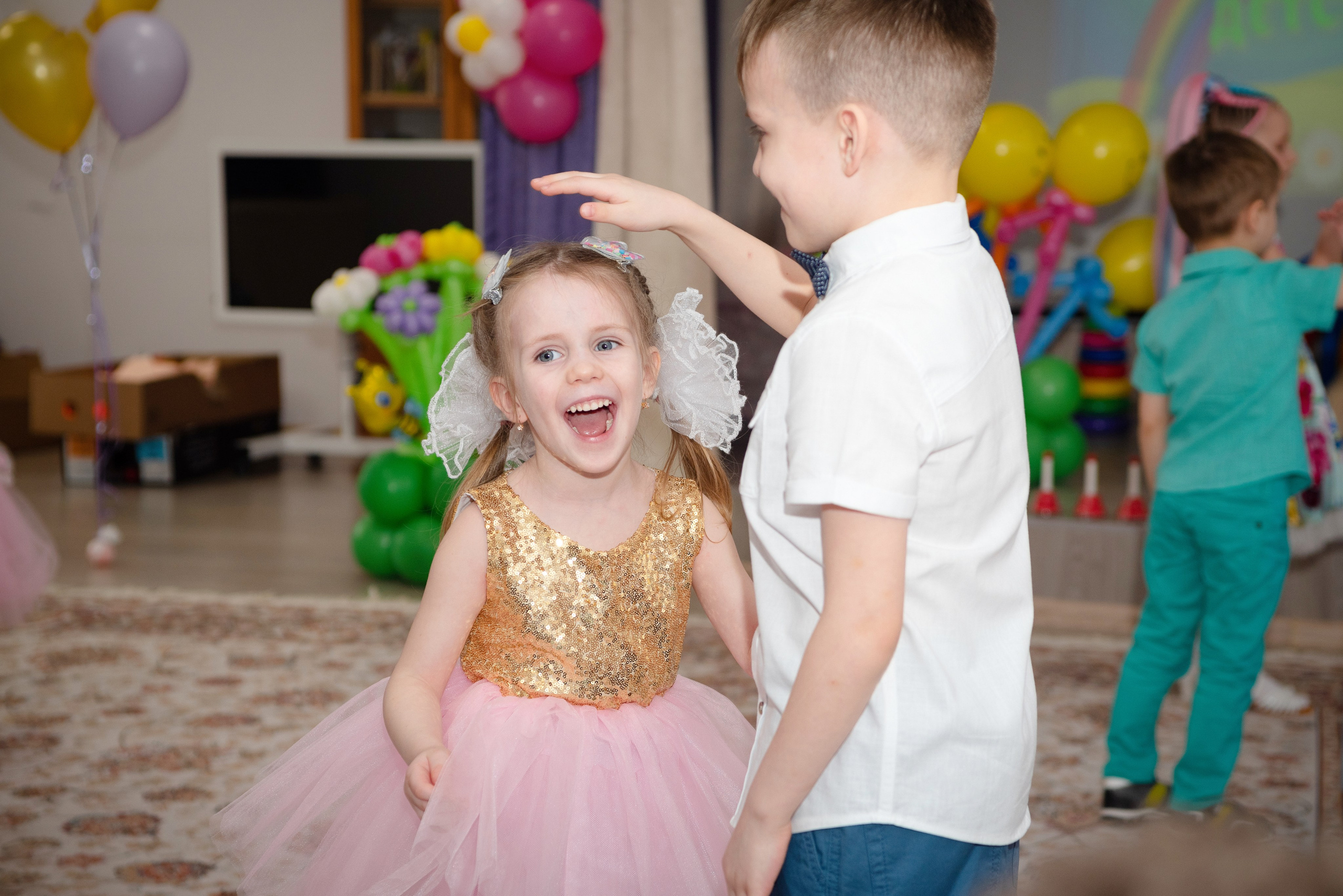 выпускные альбомы Сургут и Нефтеюганск