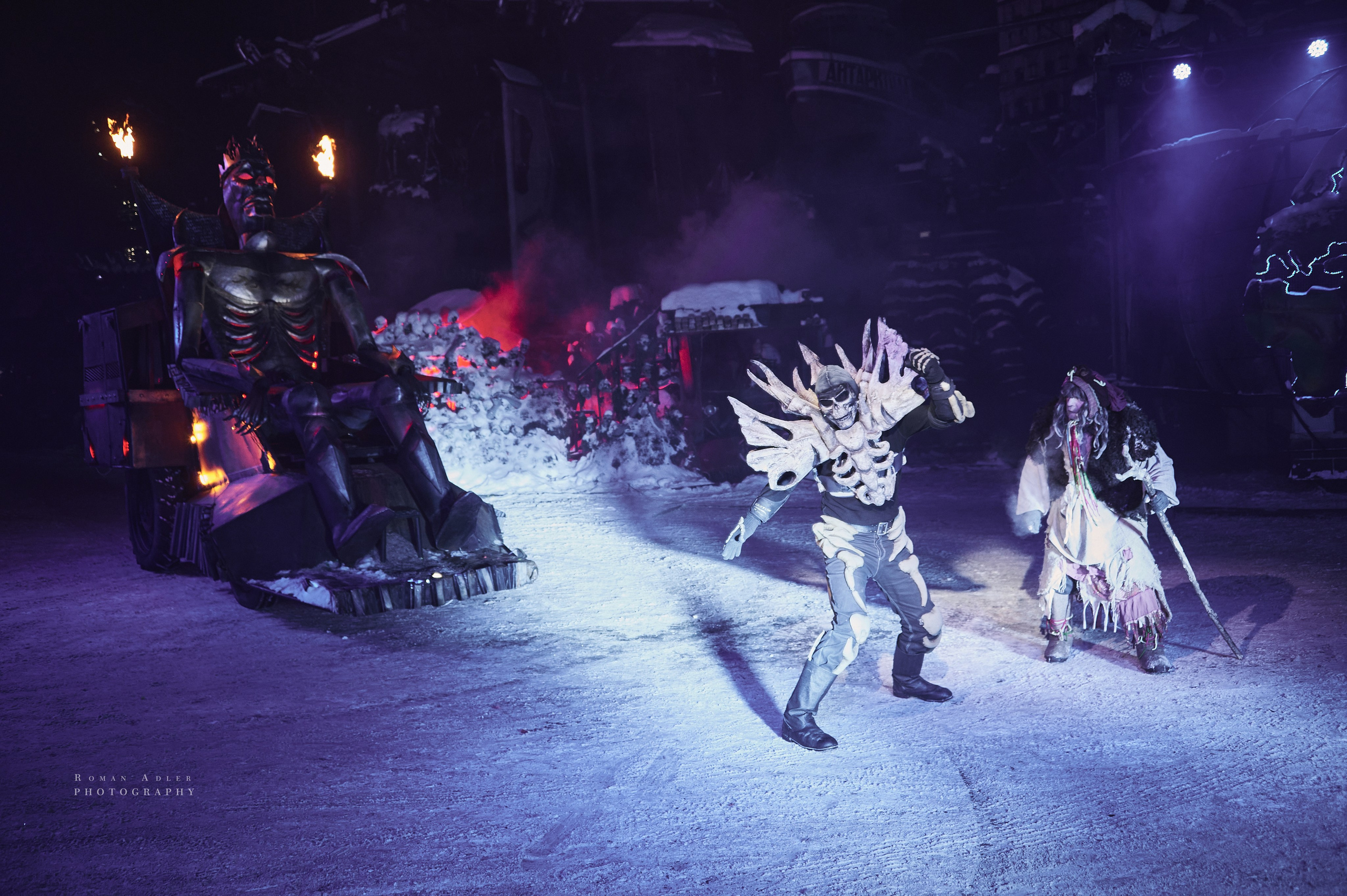 Новогодняя сказка от Ночных волков. Фотограф Роман Адлер