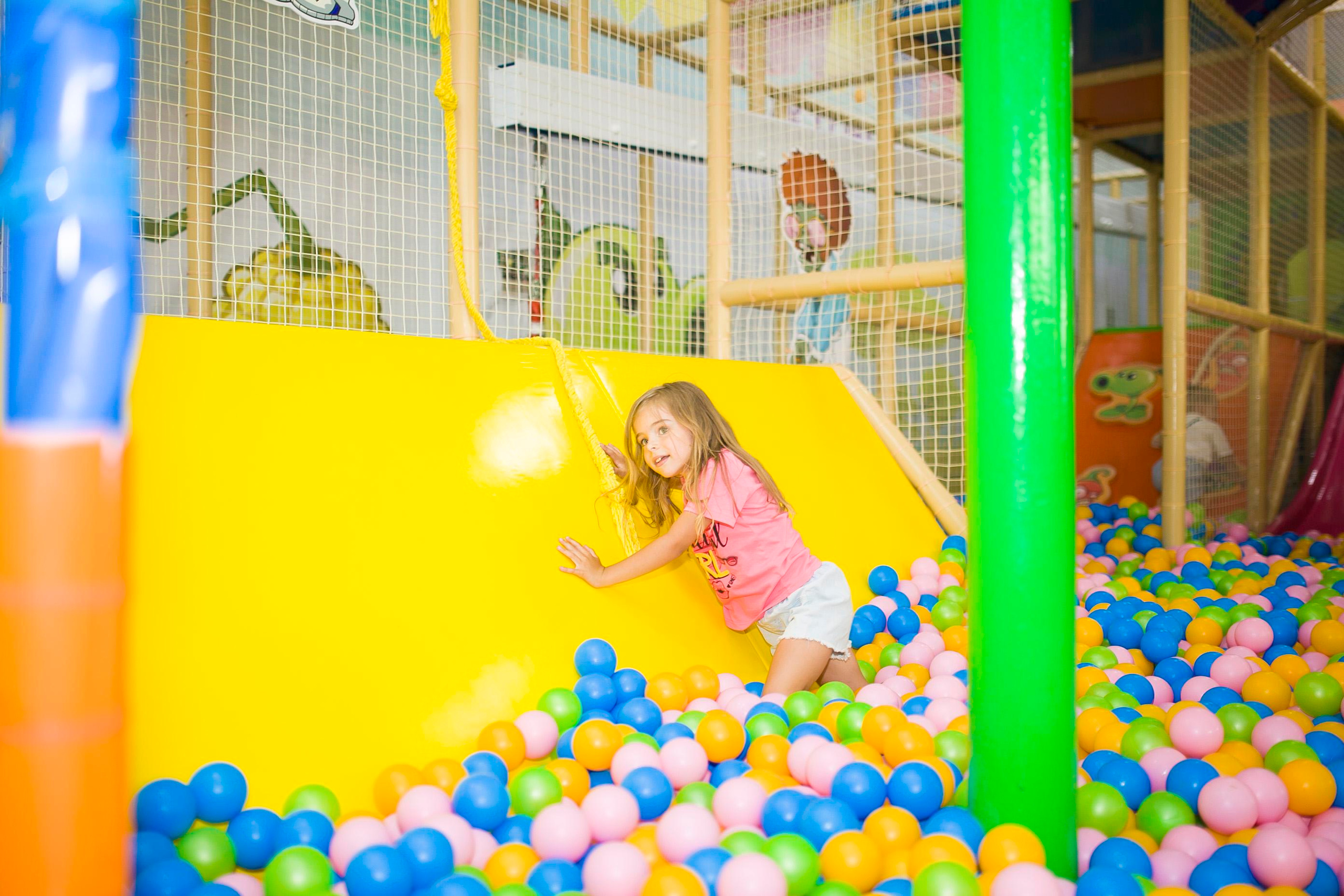 День рождения Ариши. Дизайн интерьера Керчь, дизайнер интерьера Еремина Мария Керчь, Симфер