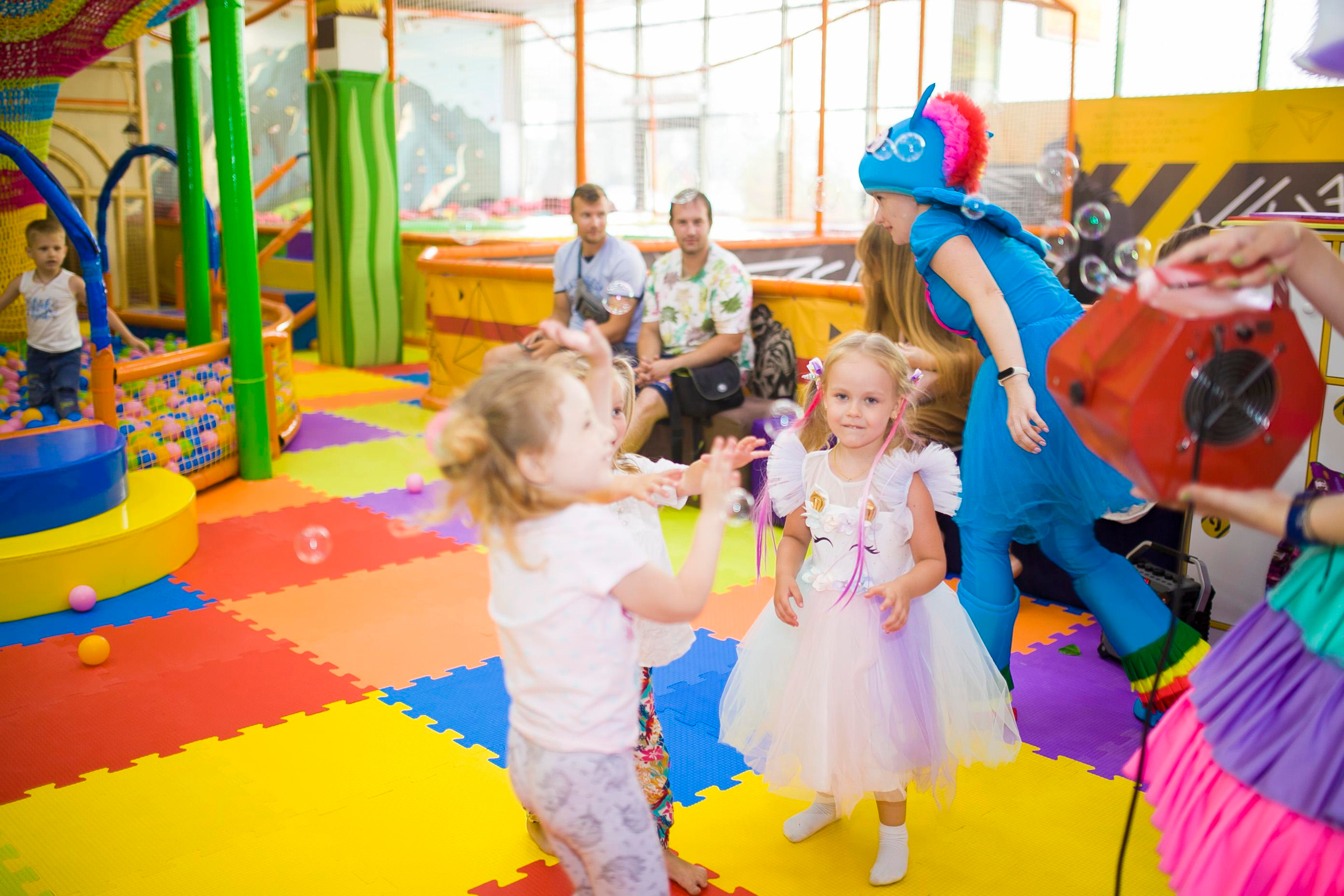 День рождения Ариши. Дизайн интерьера Керчь, дизайнер интерьера Еремина Мария Керчь, Симфер