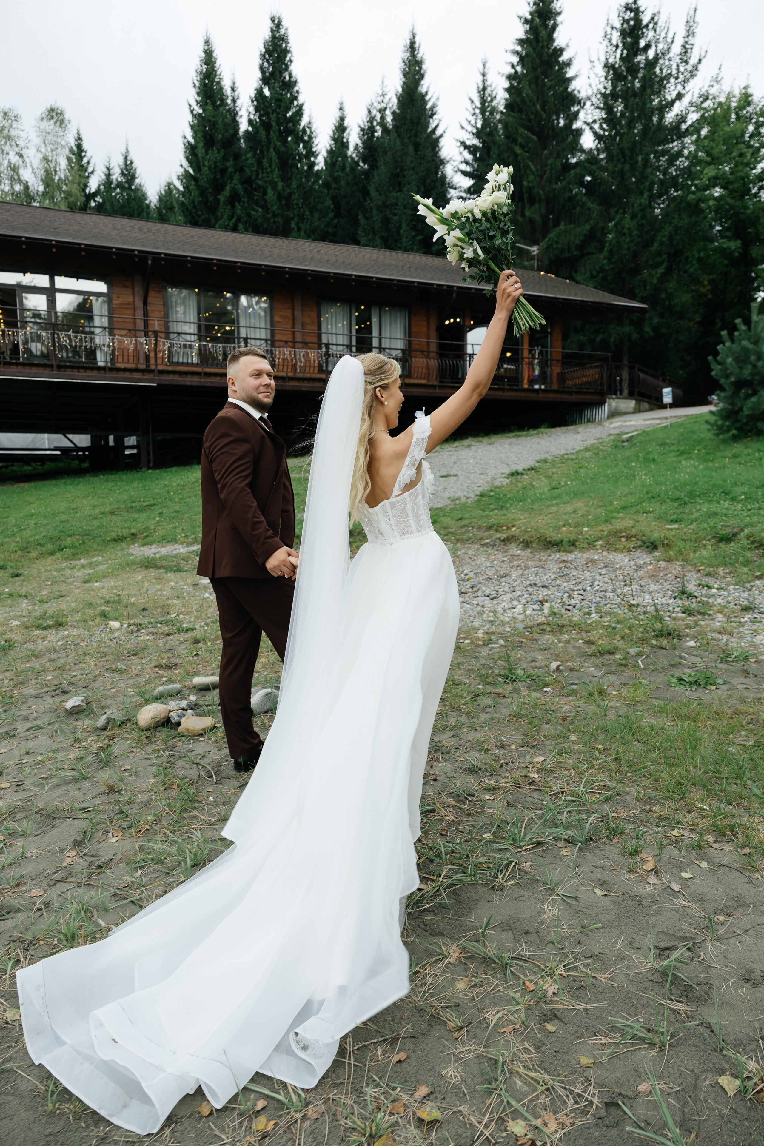 Любовь выше гор. История Насти и Дениса. Свадебный и семейный фотограф Рассказова Виктория