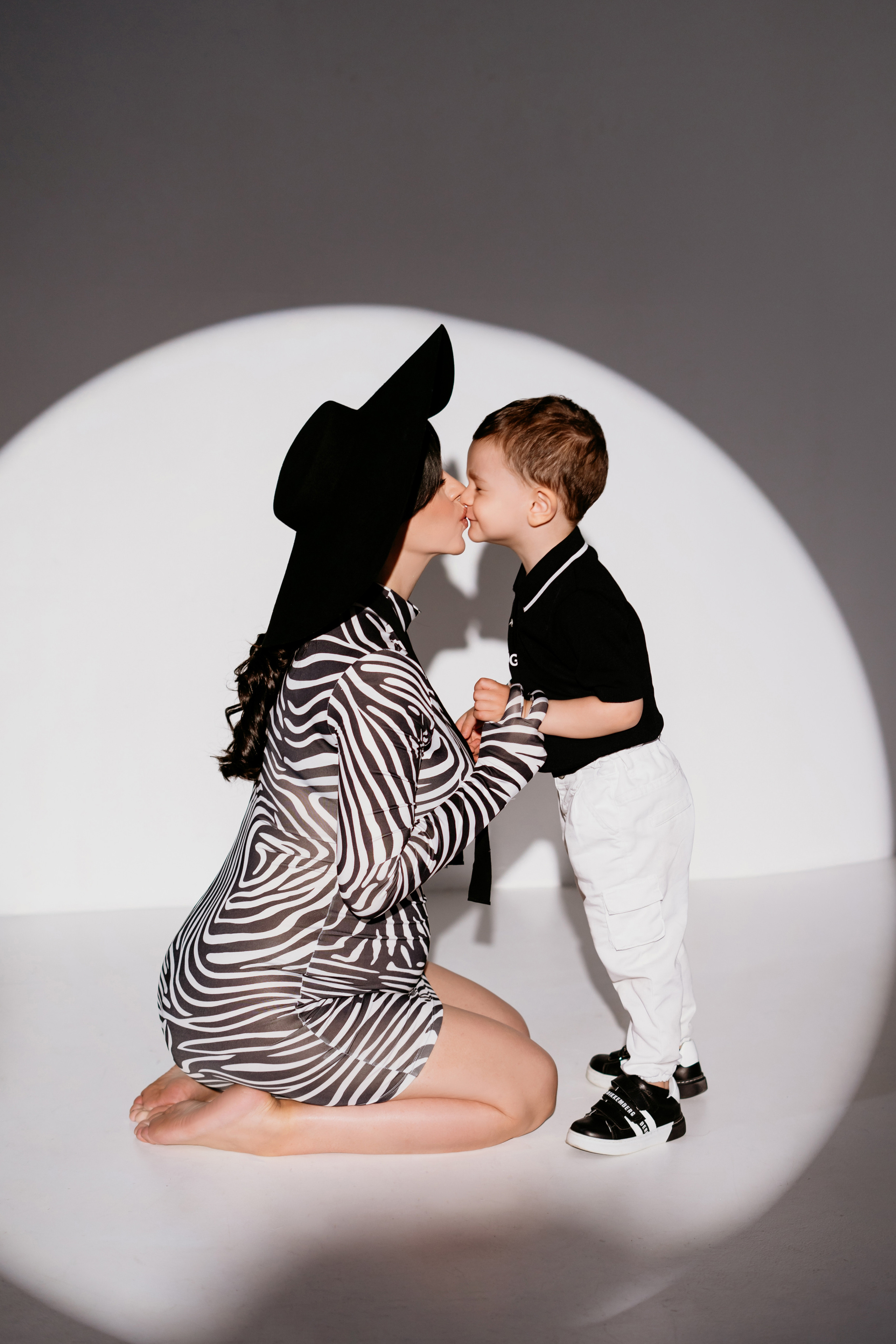 Ангелина Беременность. Фотограф мероприятий в Ростове-на-Дону Есманская Елена