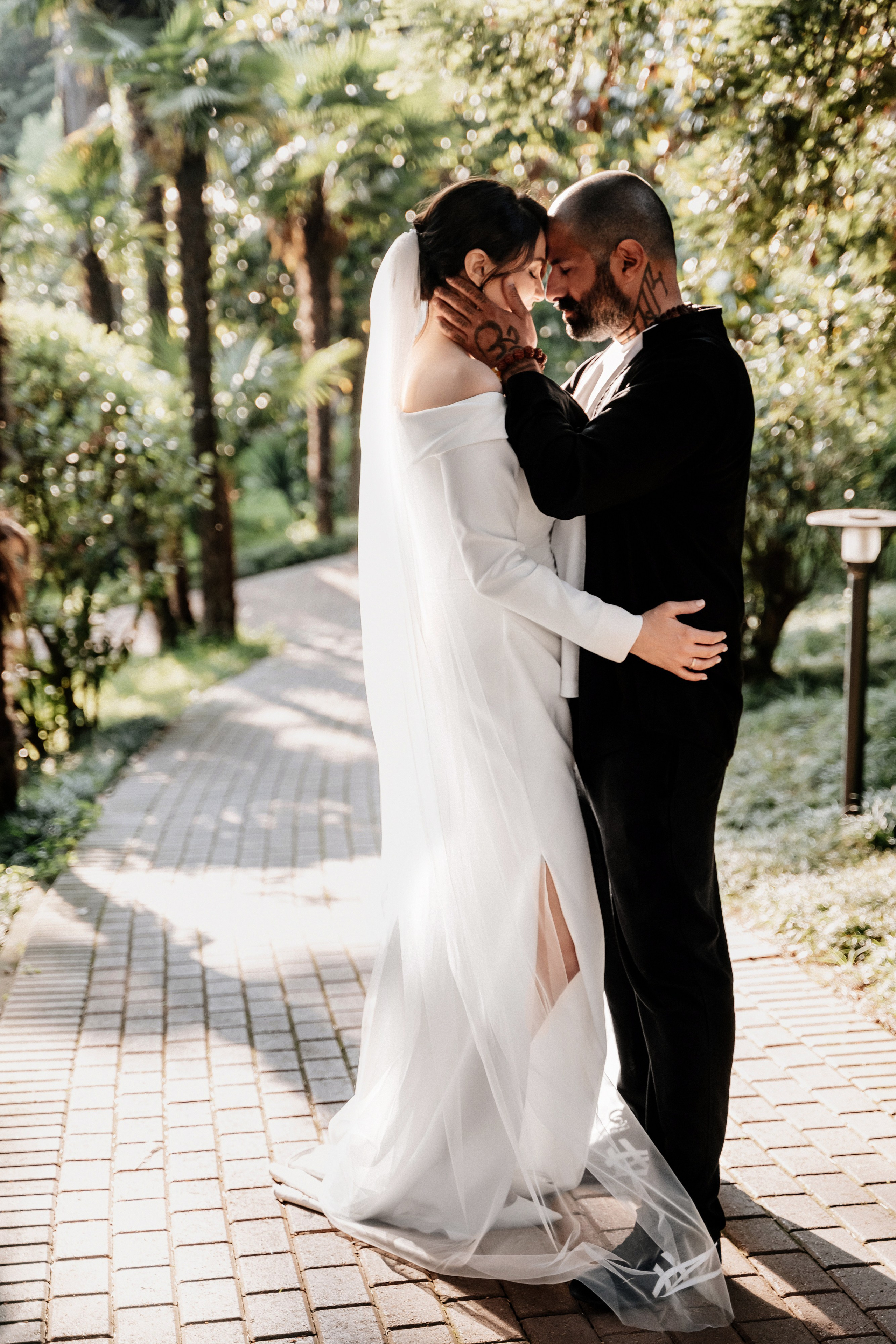 Свадебная фотосессия любовная история. Свадебный и семейный фотограф в Сочи Никита Пищов