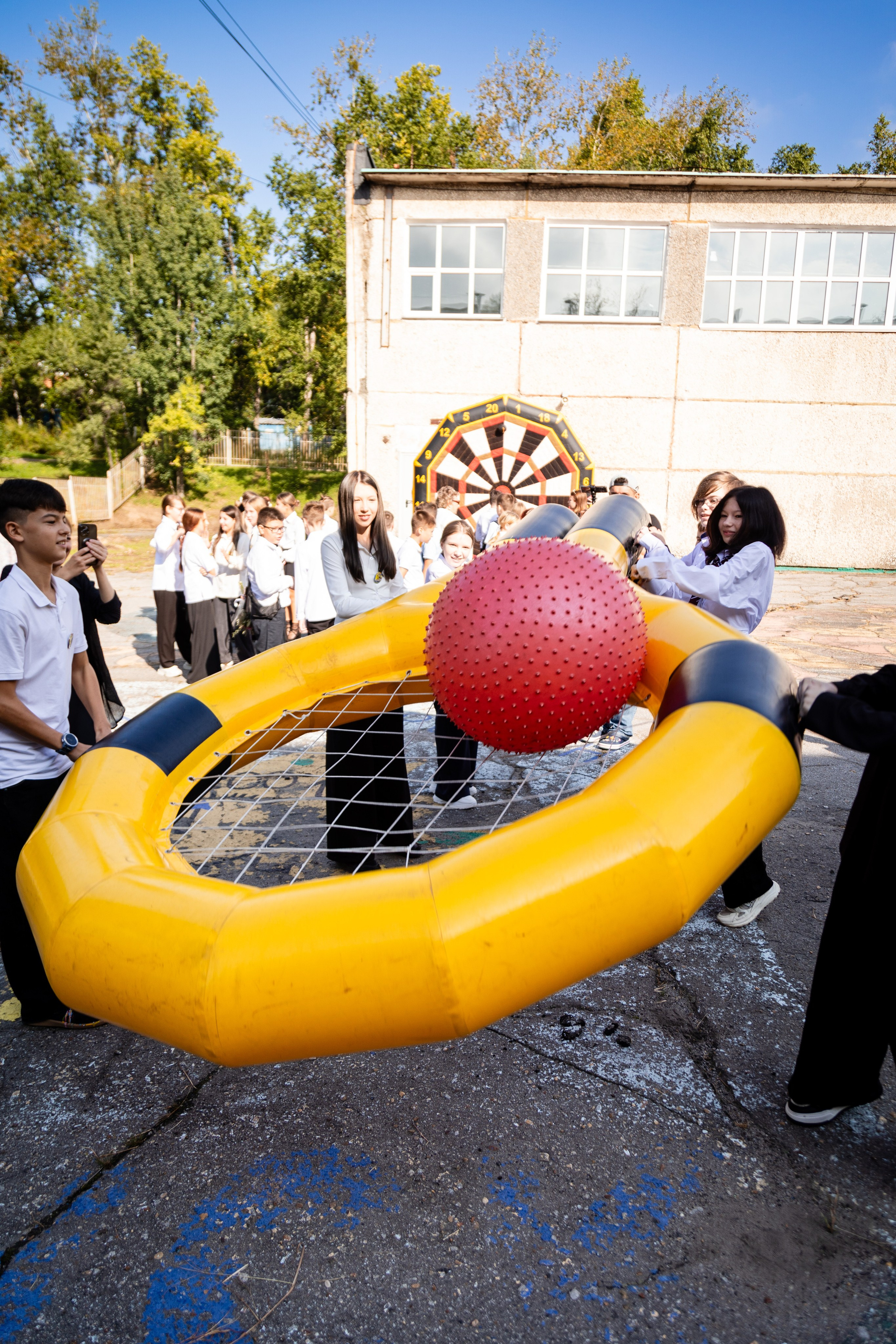 Гимназия № 50. Детский фотограф видеограф в Хабаровске Михаил Орлов