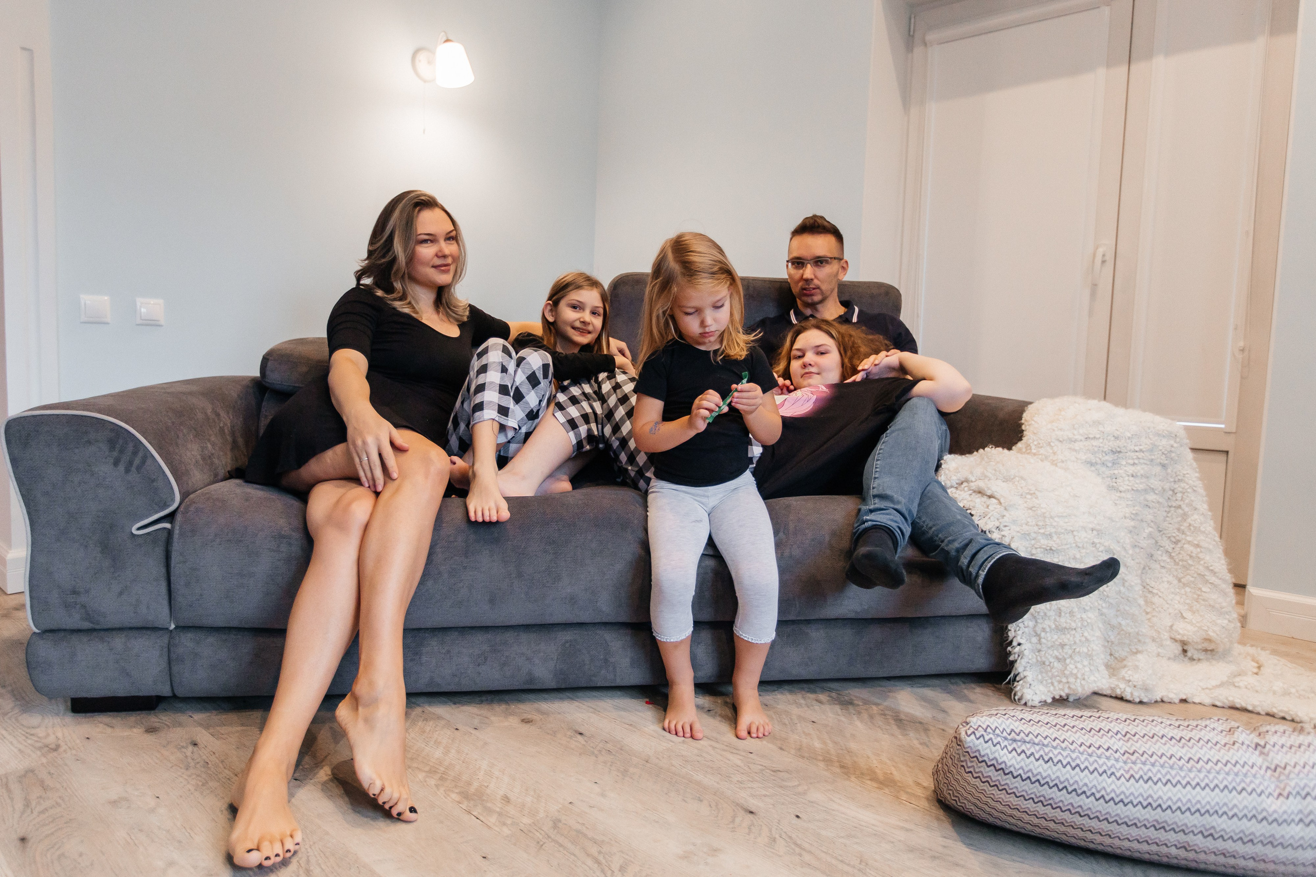 Игорь, Лера, Миля, Ксюша и Аня. Фотограф Таганрог Любимая Надя