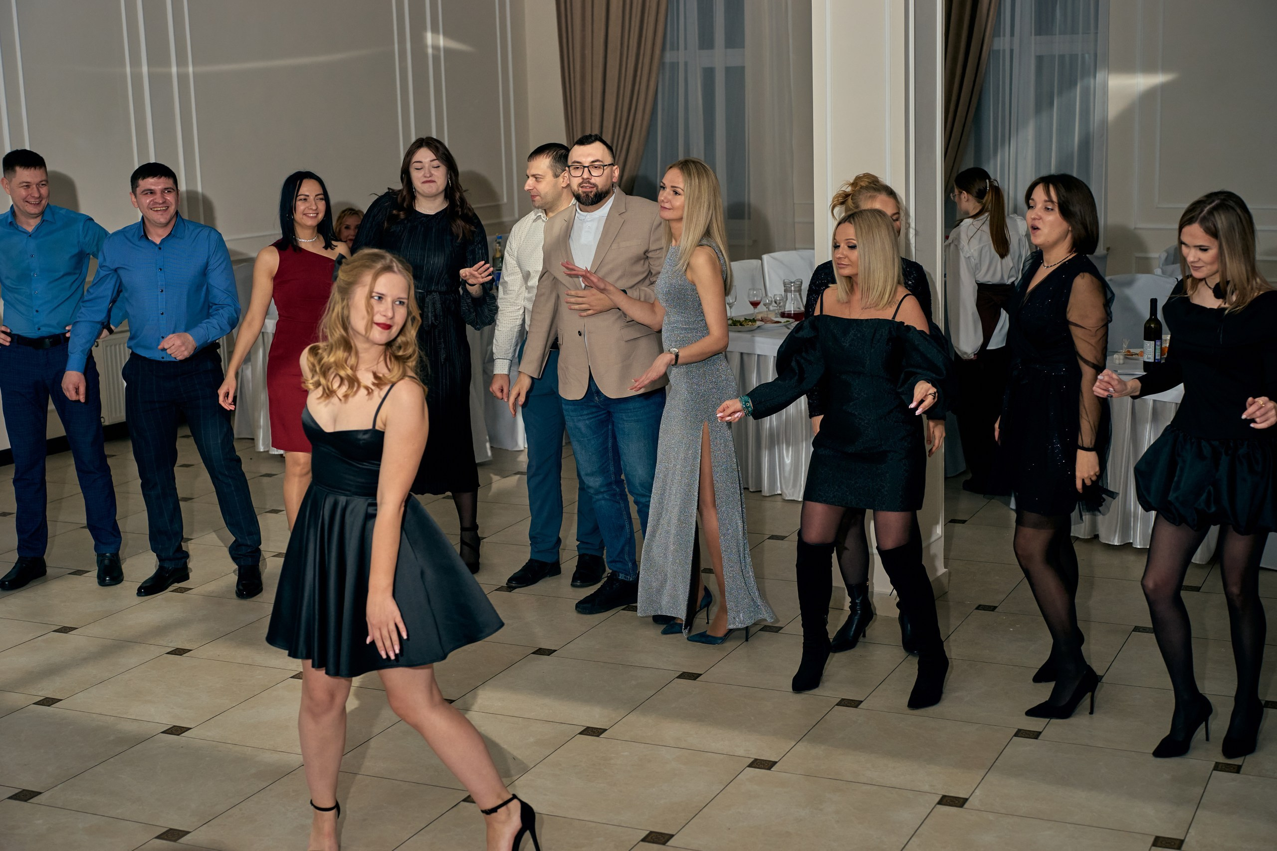 Корпоративный фотограф в Тюмени Александр Шалагин