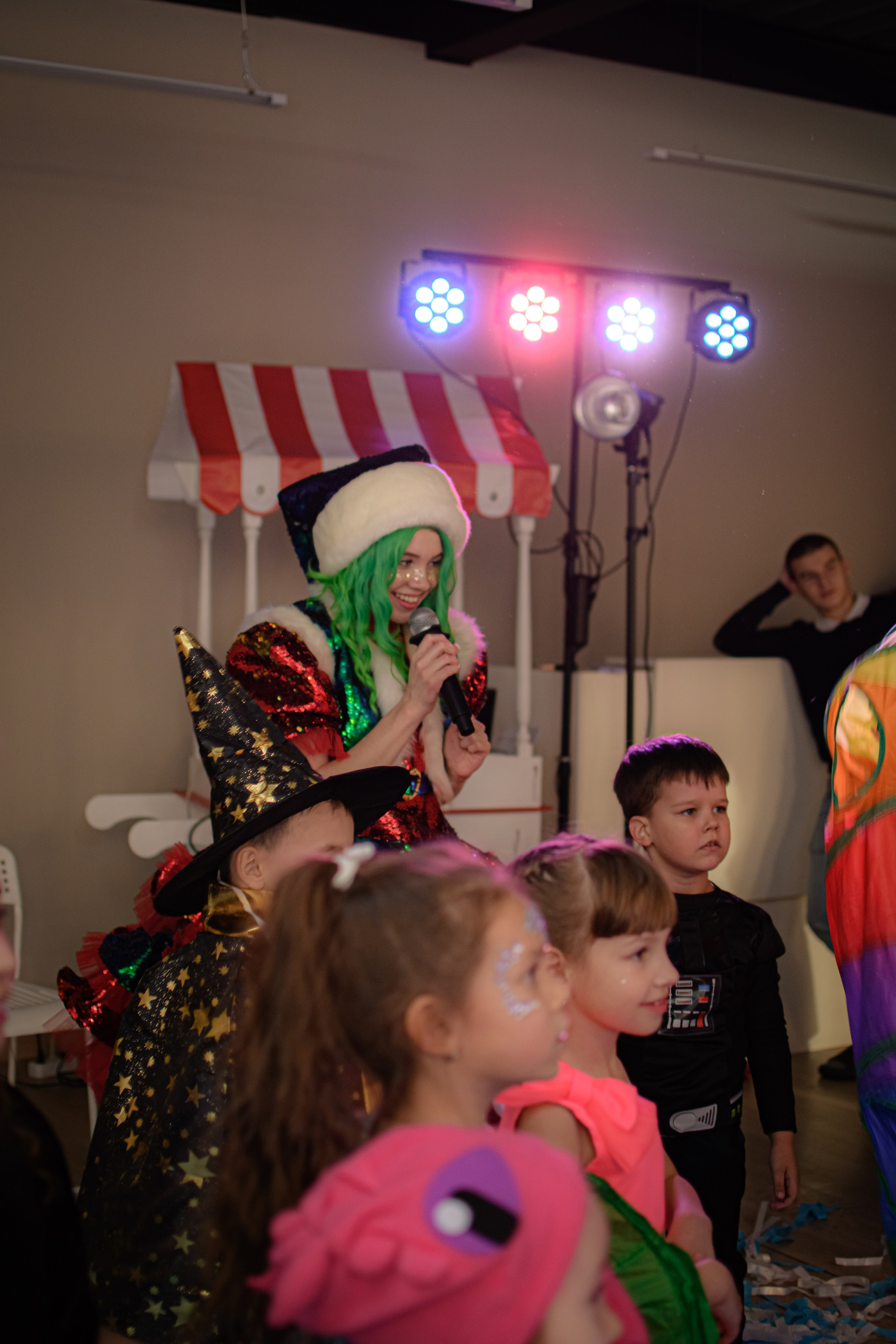 HAPPY NEW YEAR. Photokarish