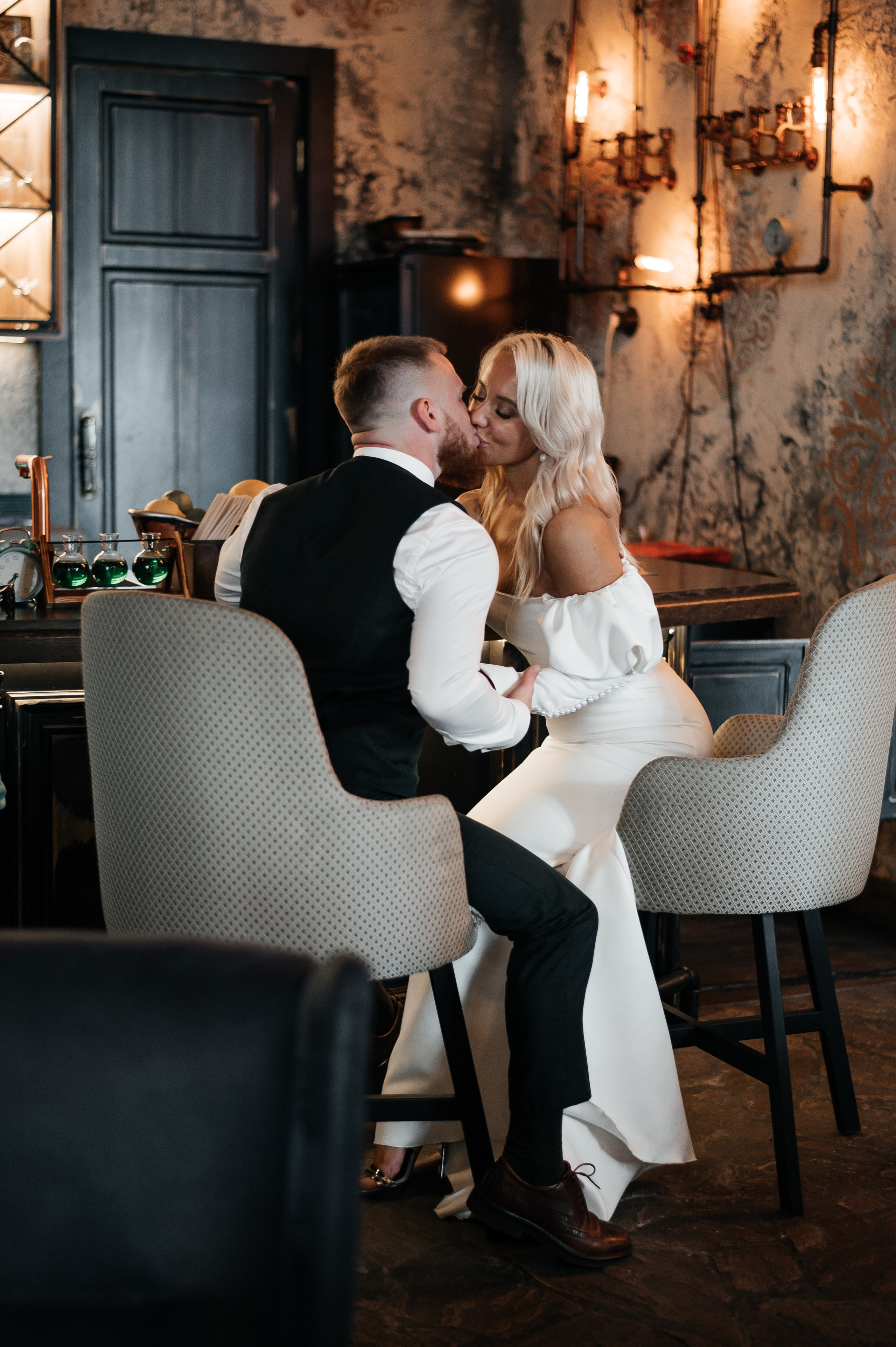 Iove. Свадебный и семейный фотограф в Красноярске Виктория Тимонина