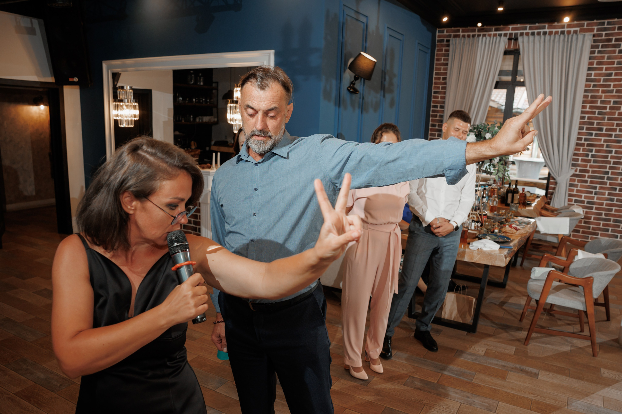 Полина и Дмитрий, загородный клуб «Барин», ЗАГС в г. Пушкино. Свадебный и репортажный фотограф (Москва, Королев и другие)