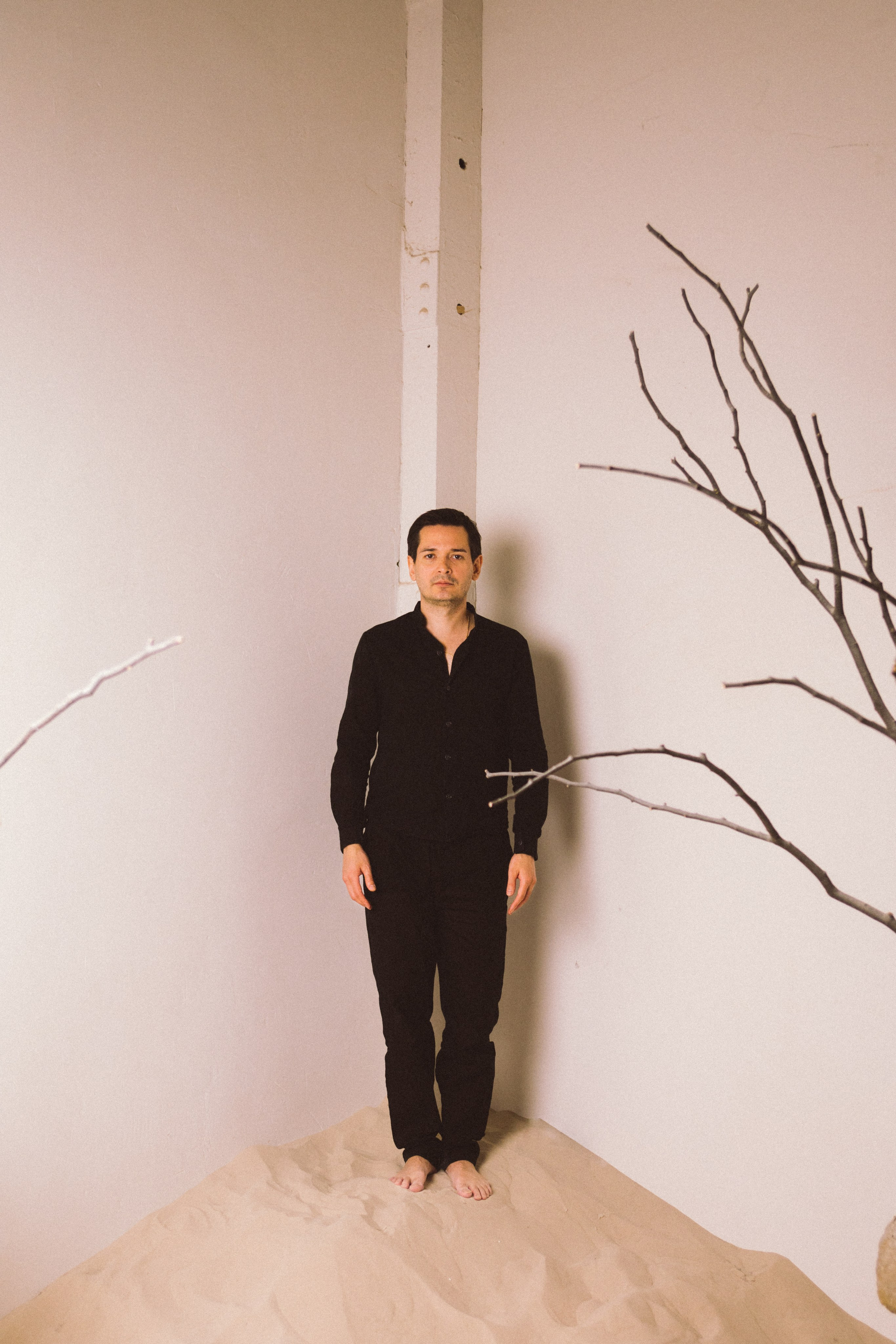 Александр. Студия