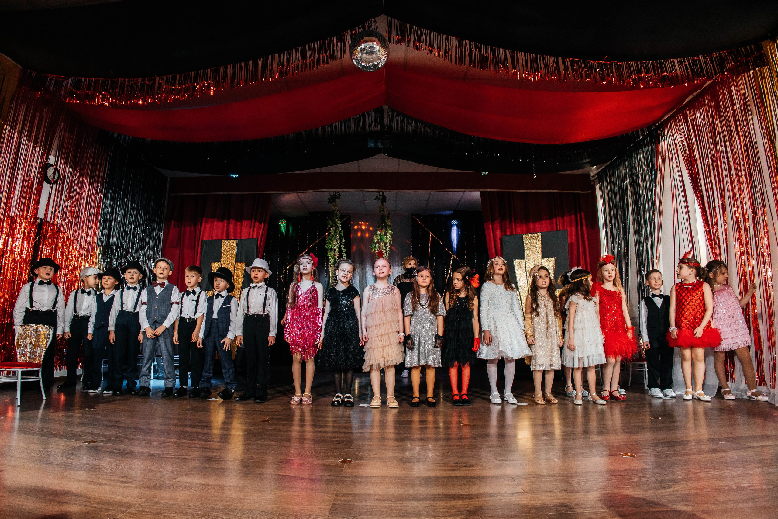 Выпускной в ЛИМПИК. Фотограф в Санкт-Петербурге Виктория Безверхая