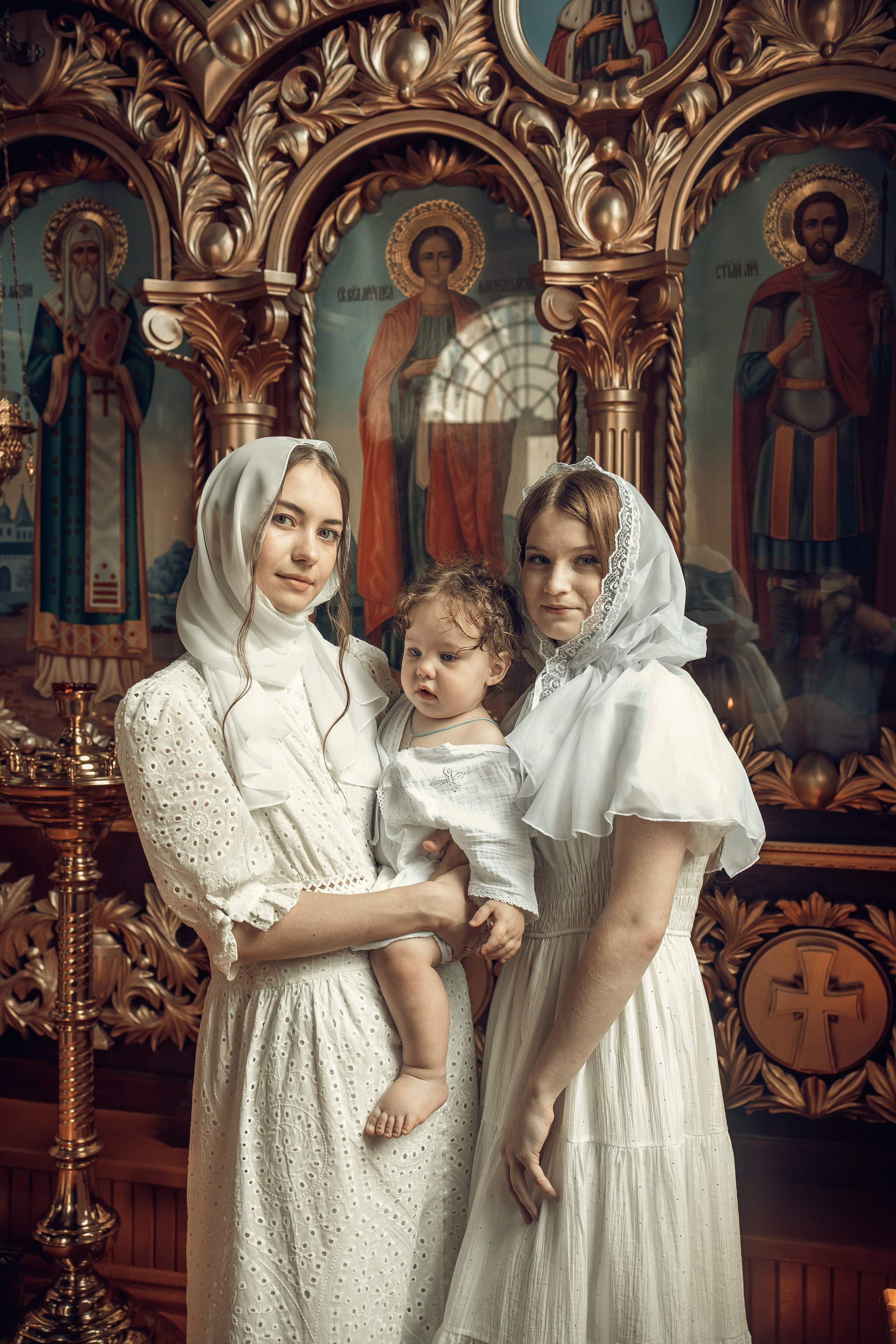 Таинство Крещения Мирона. Свято-Успенский храм. Свадебный фотограф Краснодар Инна Кириенко