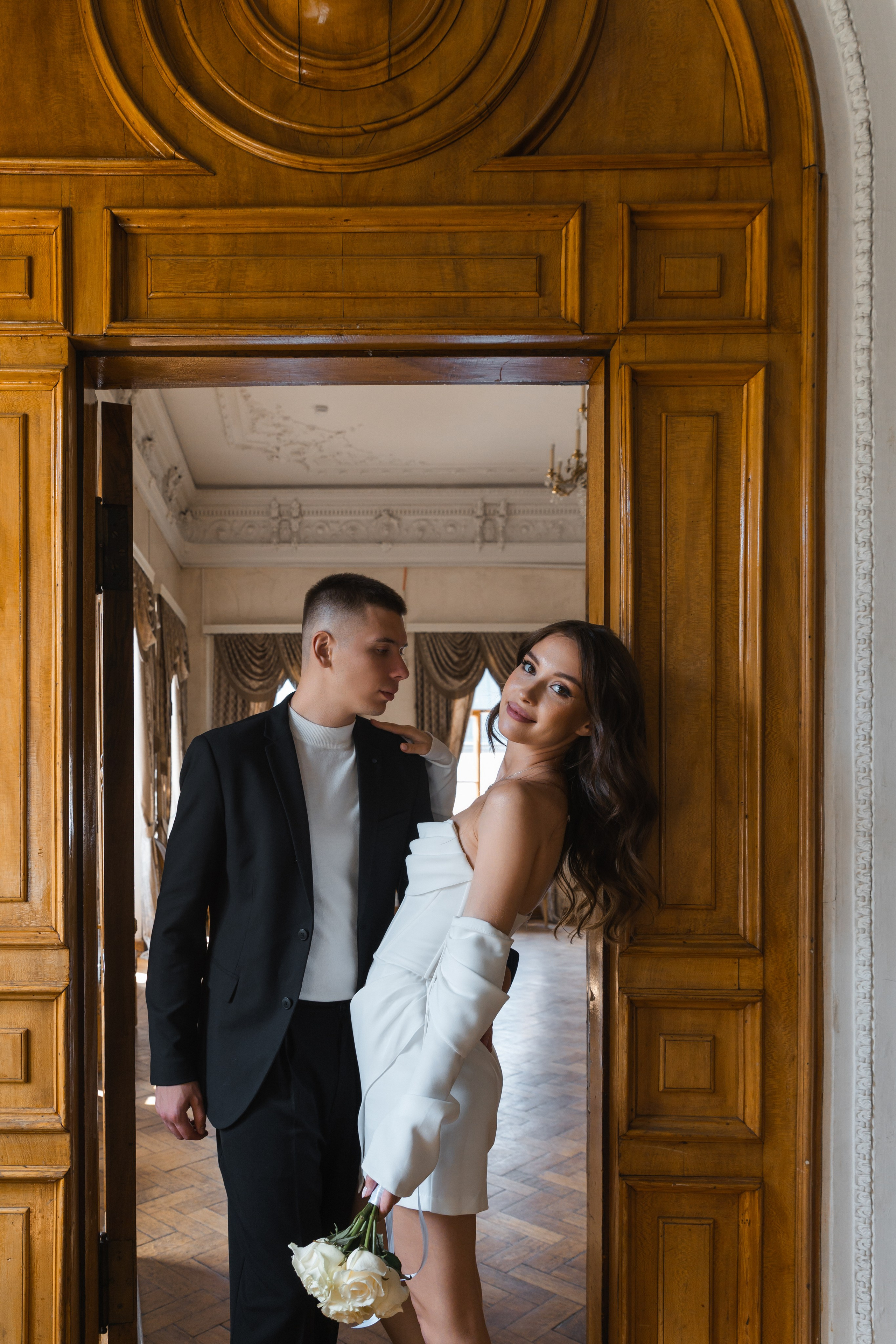 Даниил и Анастасия. Свадебная фотосессия в Библиотеке-читальне им. А. С. Пушкина. Фотограф и видеограф Анна Домашенко