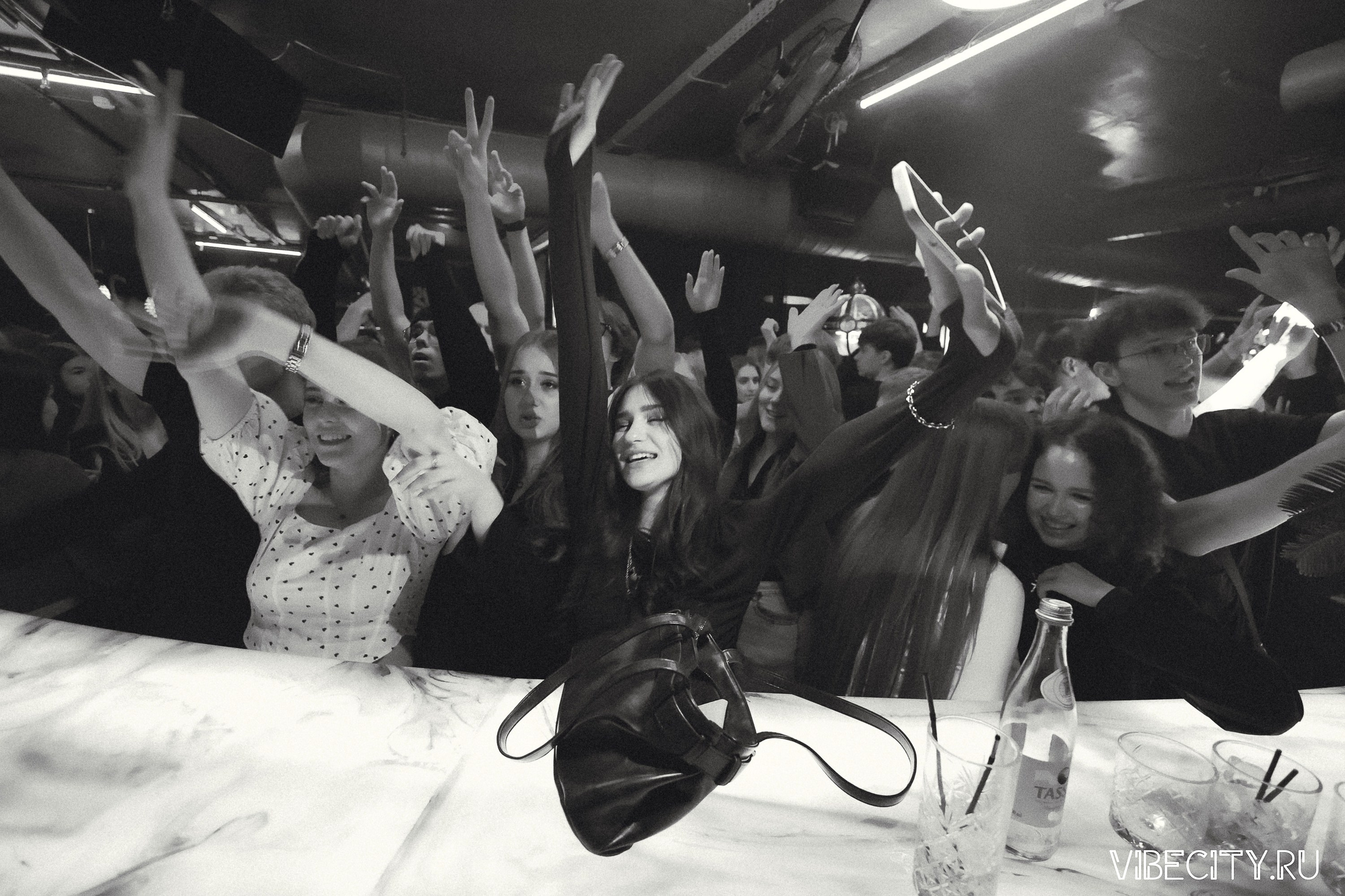 DOUBLE U. VIBECITY.RU Вайб Сити Ру Фоторепортажи Фотоотчеты Калининград