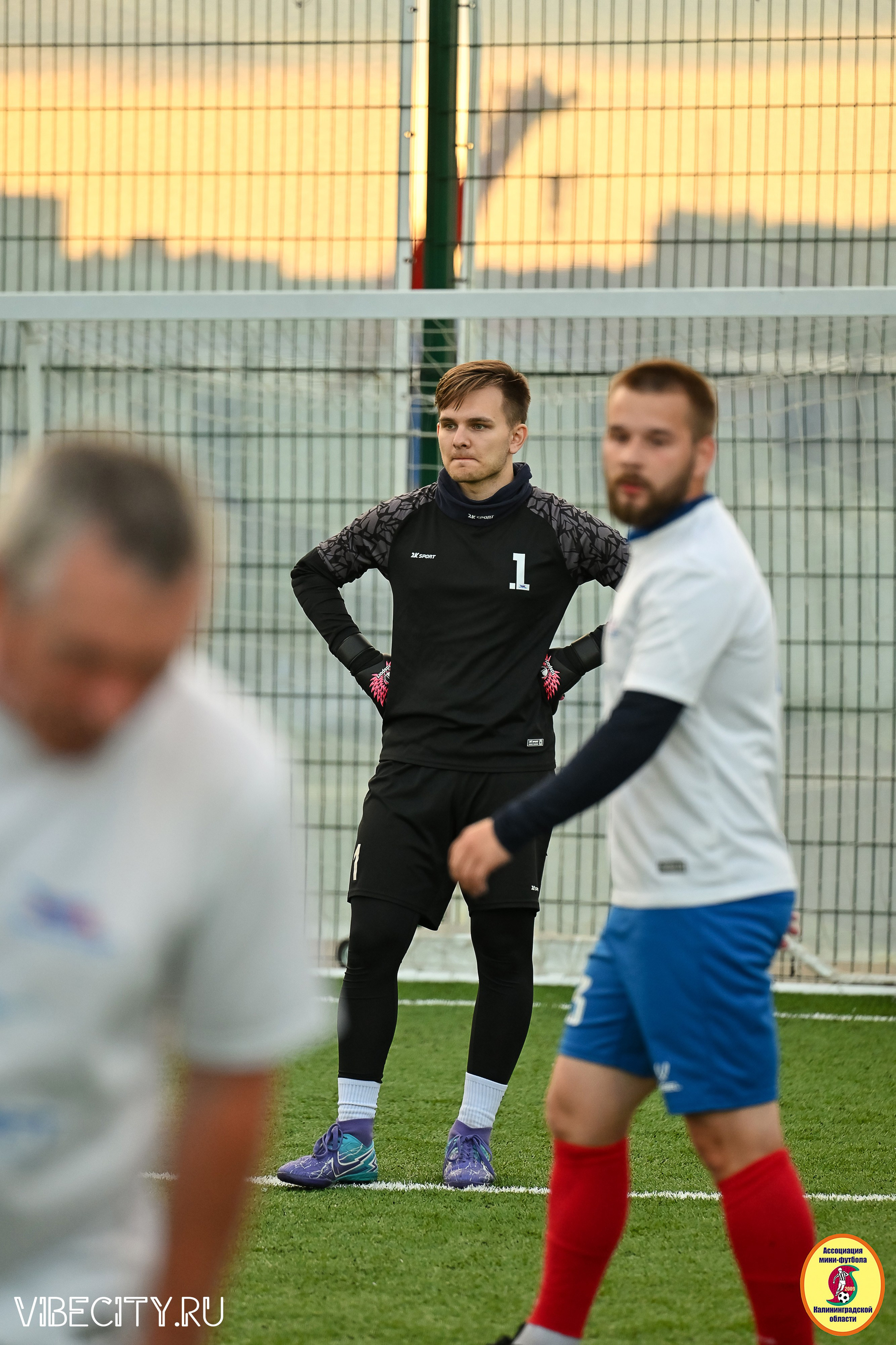 ИГРЫ МИНИ-ФУТБОЛЬНОЙ И КОРПОРАТИВНОЙ ЛИГИ. VIBECITY.RU Вайб Сити Ру Фоторепортажи Фотоотчеты Калининград
