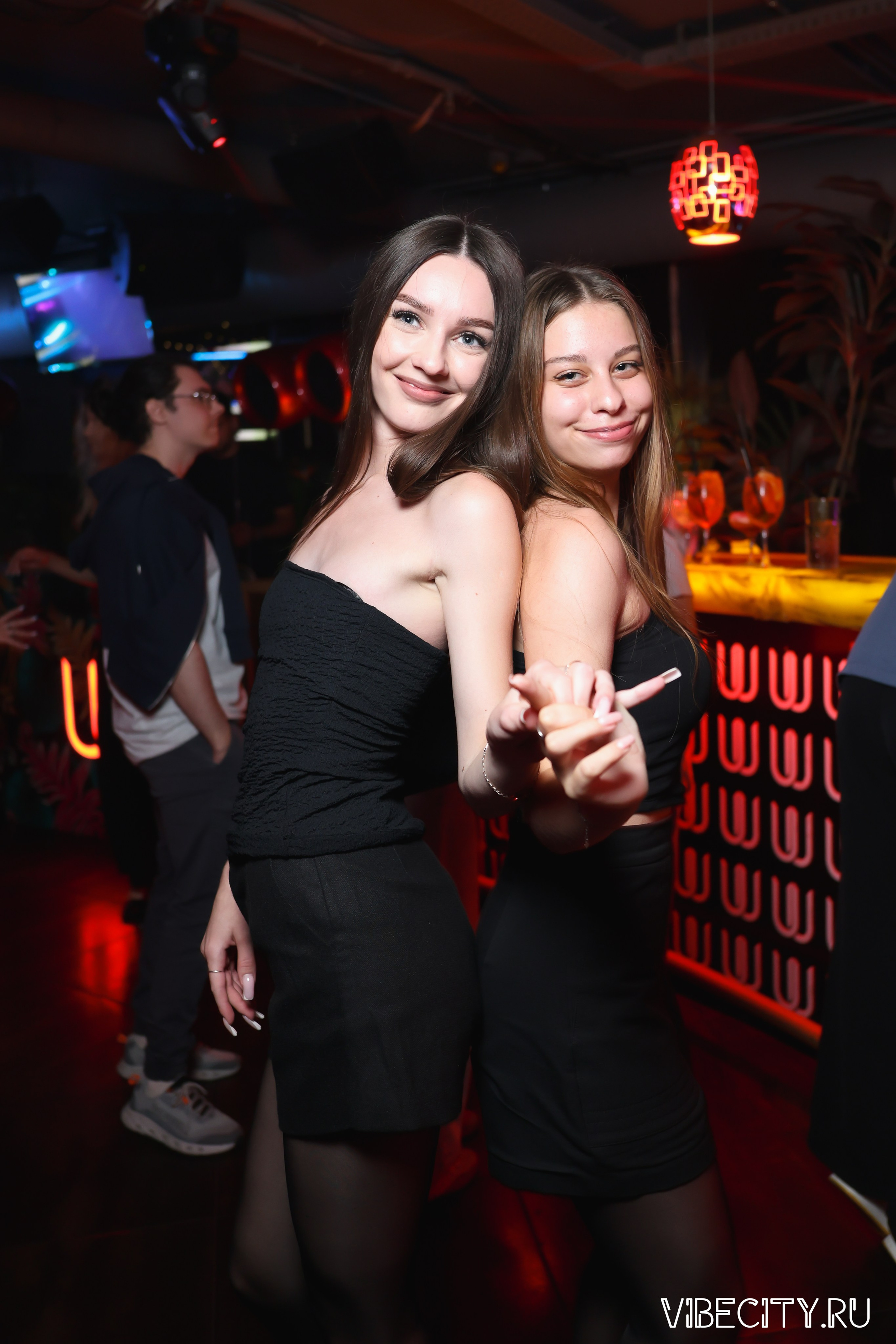 DOUBLE U. VIBECITY.RU Вайб Сити Ру Фоторепортажи Фотоотчеты Калининград