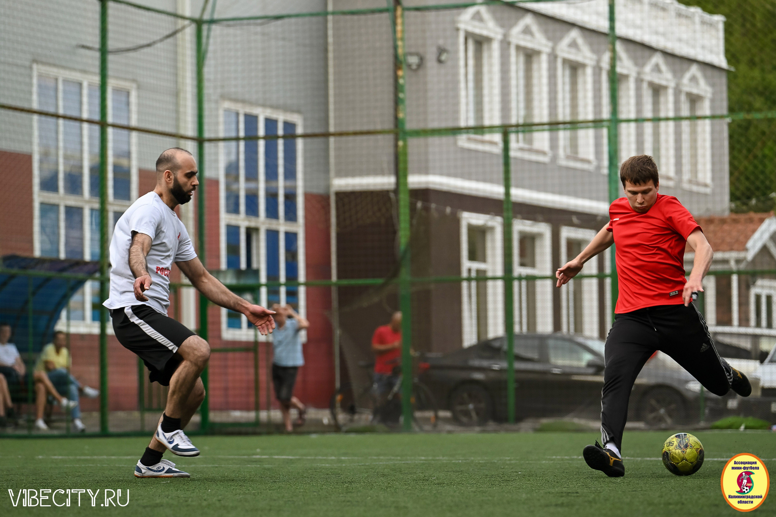 ИГРЫ МИНИ-ФУТБОЛЬНОЙ И КОРПОРАТИВНОЙ ЛИГИ. VIBECITY.RU Вайб Сити Ру Фоторепортажи Фотоотчеты Калининград