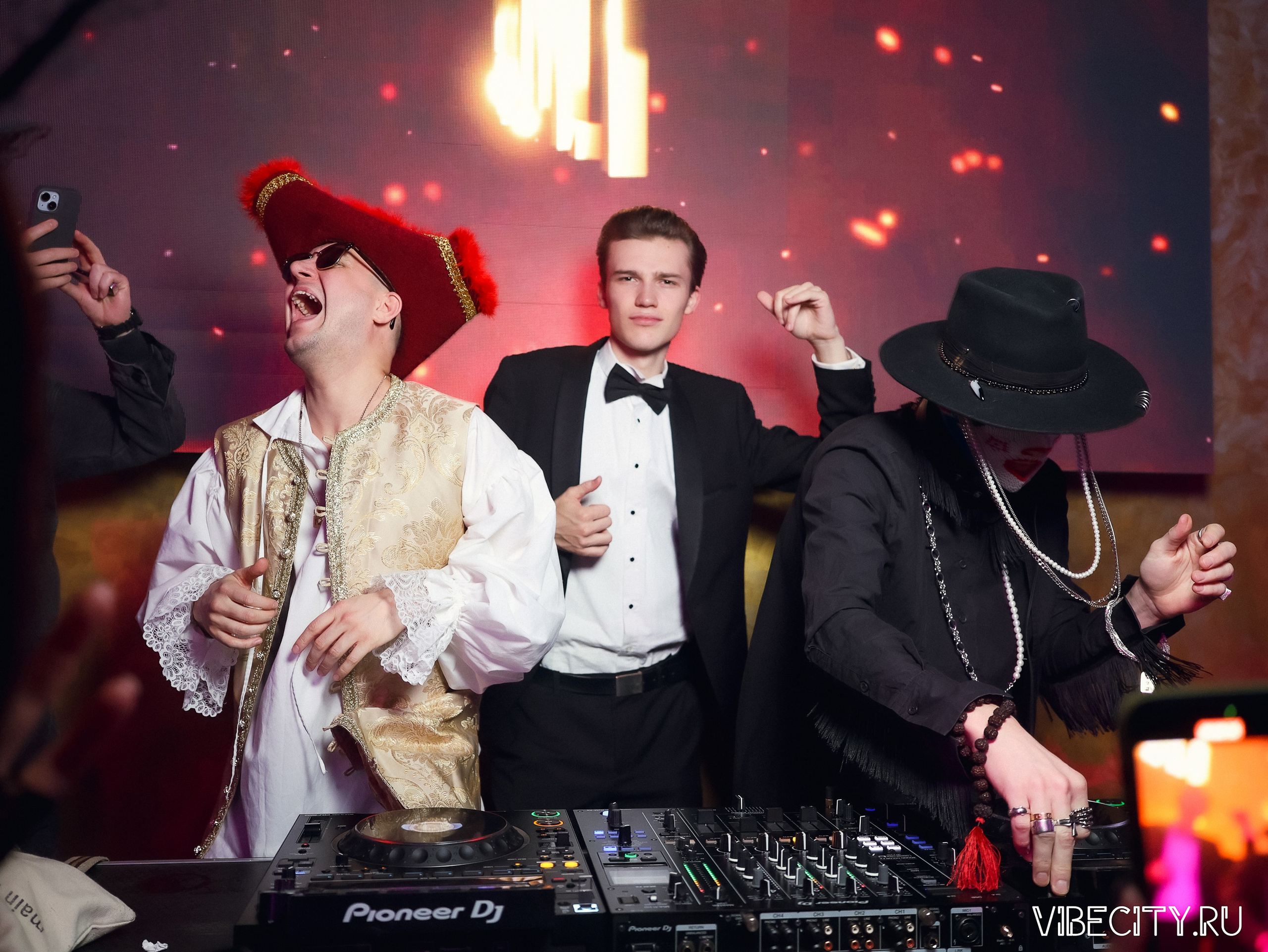 CULT MASQUERADE X GRAND PALACE. VIBECITY.RU Вайб Сити Ру Фоторепортажи Фотоотчеты Калининград