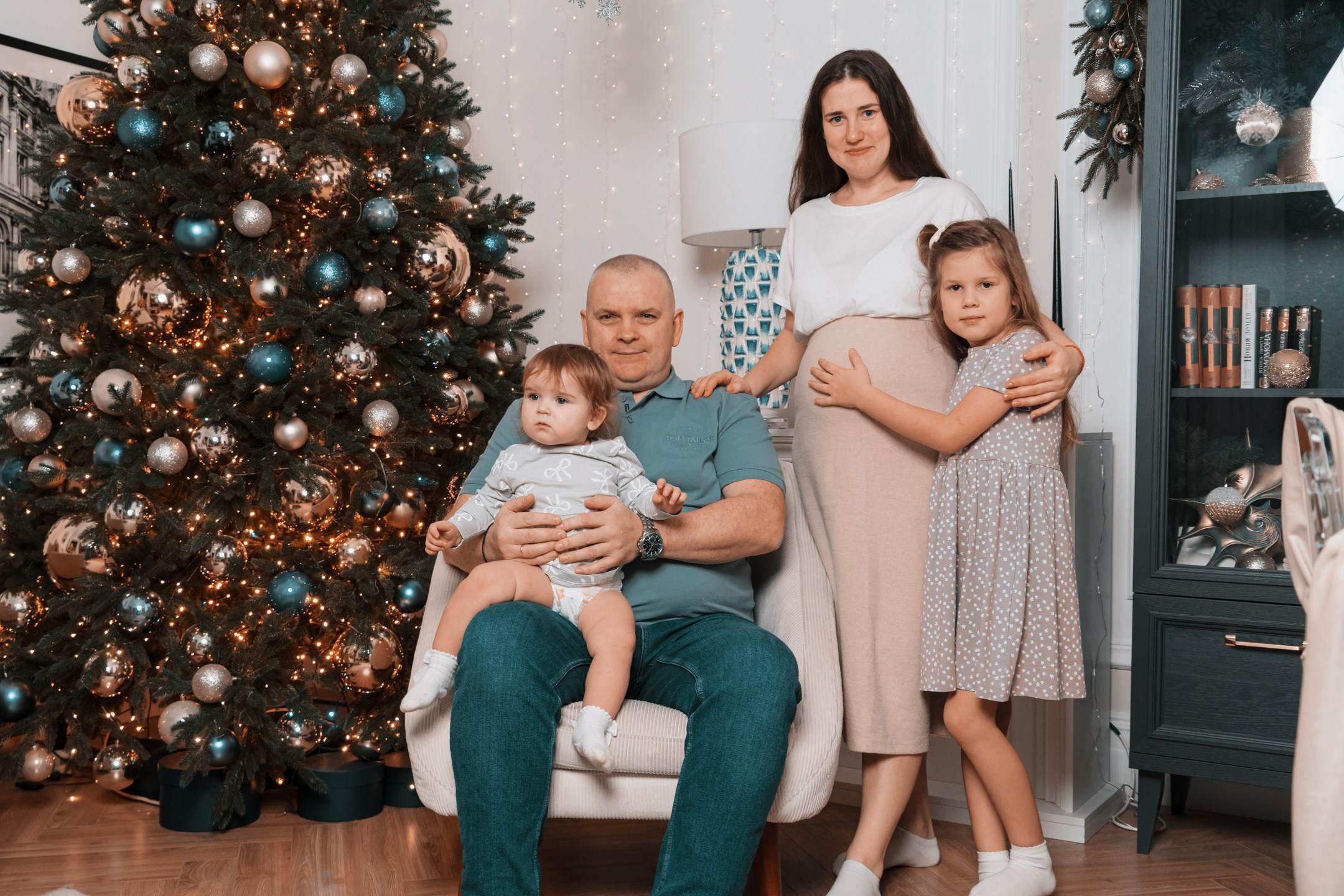 Семейная фотосессия Виктории и Александра. Шедевры для Вас! Фотограф и Видеограф в Краснодаре Пахиев Руслан